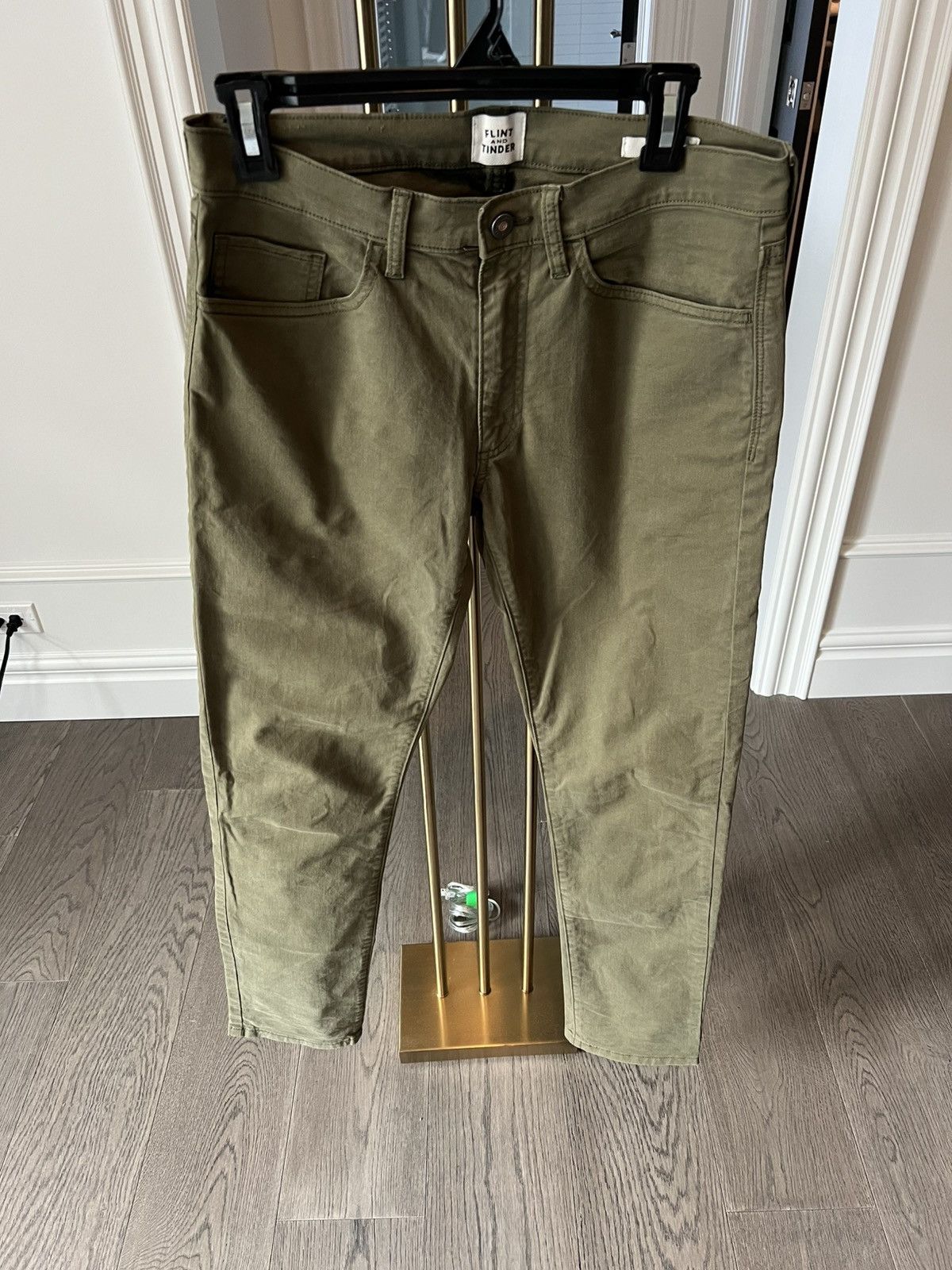 Huckberry Huckberry Flint and Tinder 365 Pant Slim Fit 30x32 Olive Size US 30 / EU 46 - 3 Thumbnail