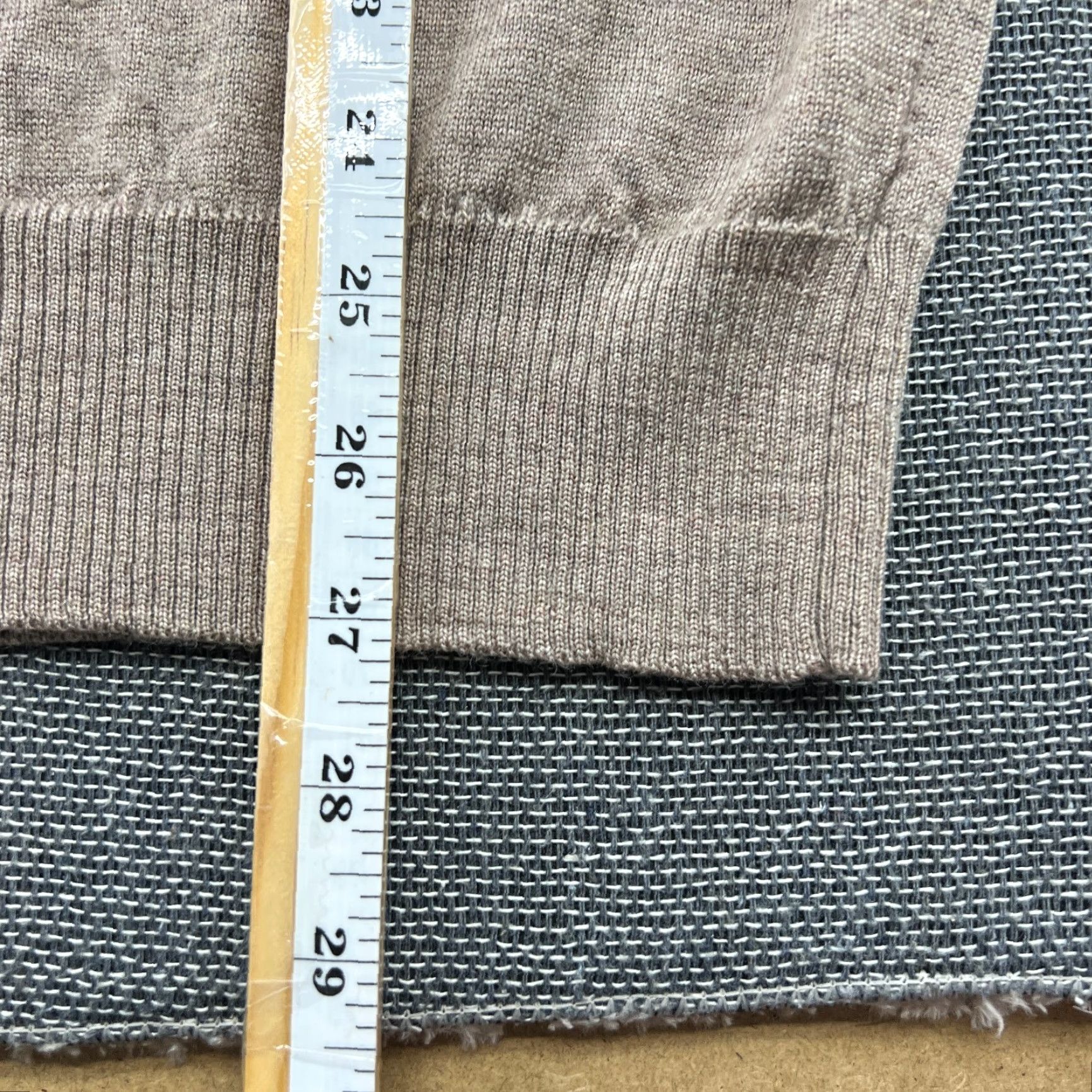 J.Lindeberg J. Lindeberg Mens Jumper XL 100% Merino Wool Beige V-Neck Sweater Pullover Shirt XS? No S Size US XL / EU 56 / 4 - 7 Thumbnail