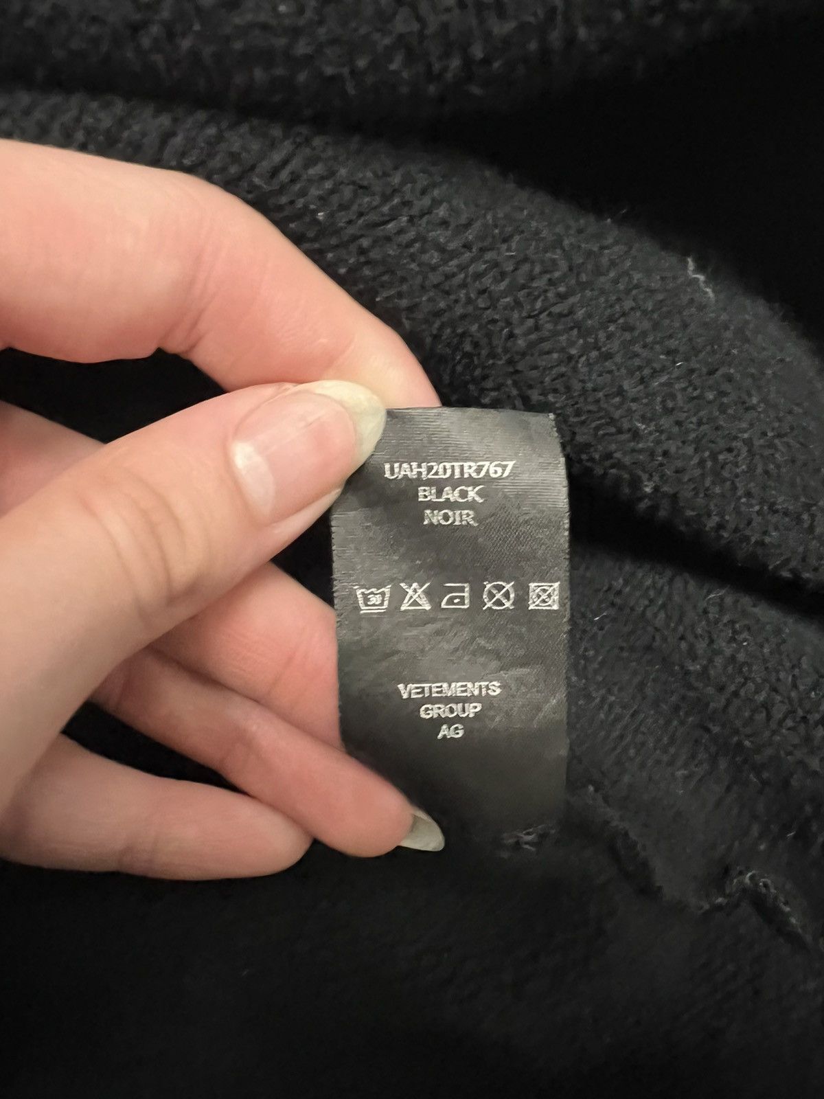 Vetements 2019 Vetements incognito hoodie Size US XL / EU 56 / 4 - 9 Thumbnail