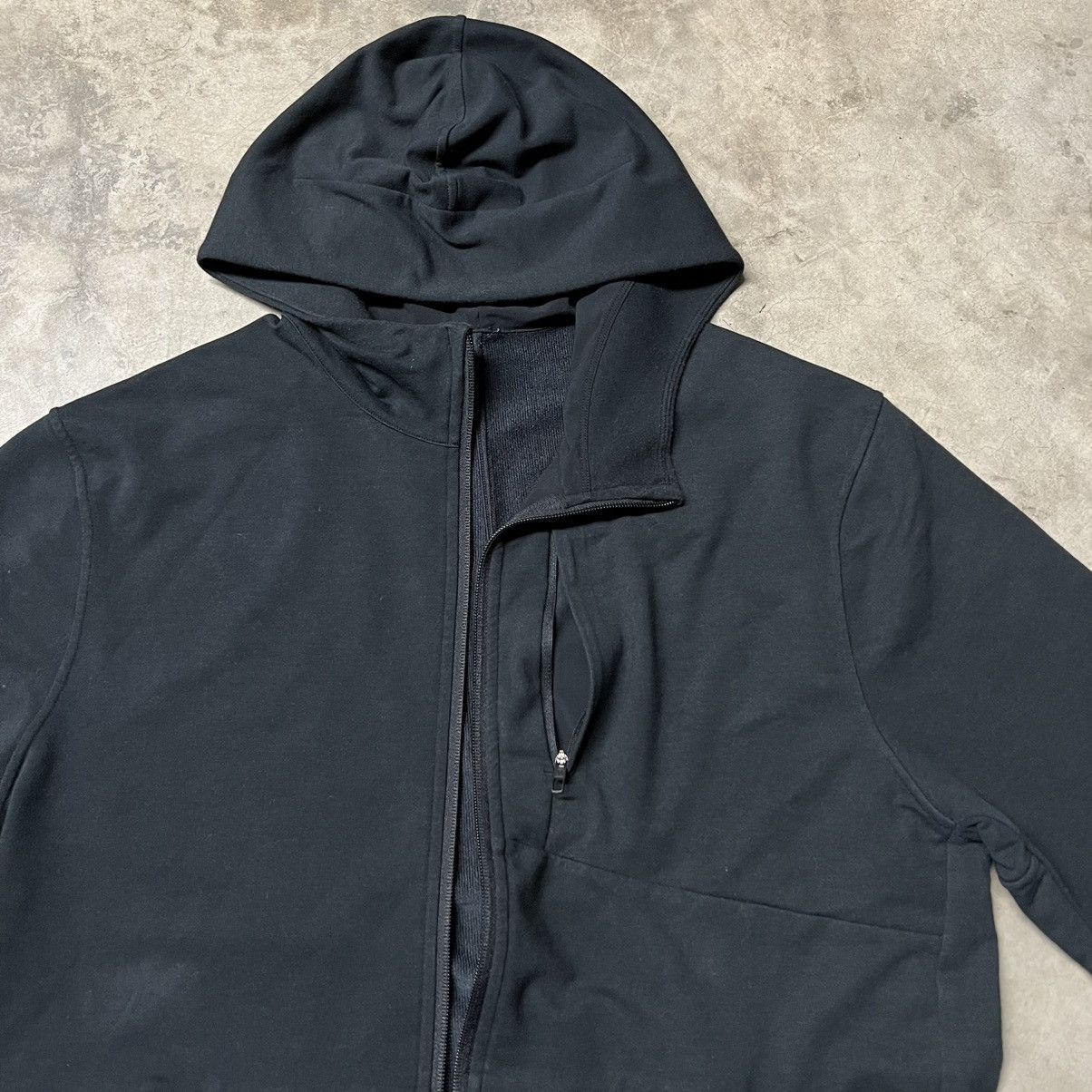 Designer × Lululemon Lululemon Black Full-Zip Multi-Zip Hooded Jacket Size US XL / EU 56 / 4 - 1 Thumbnail