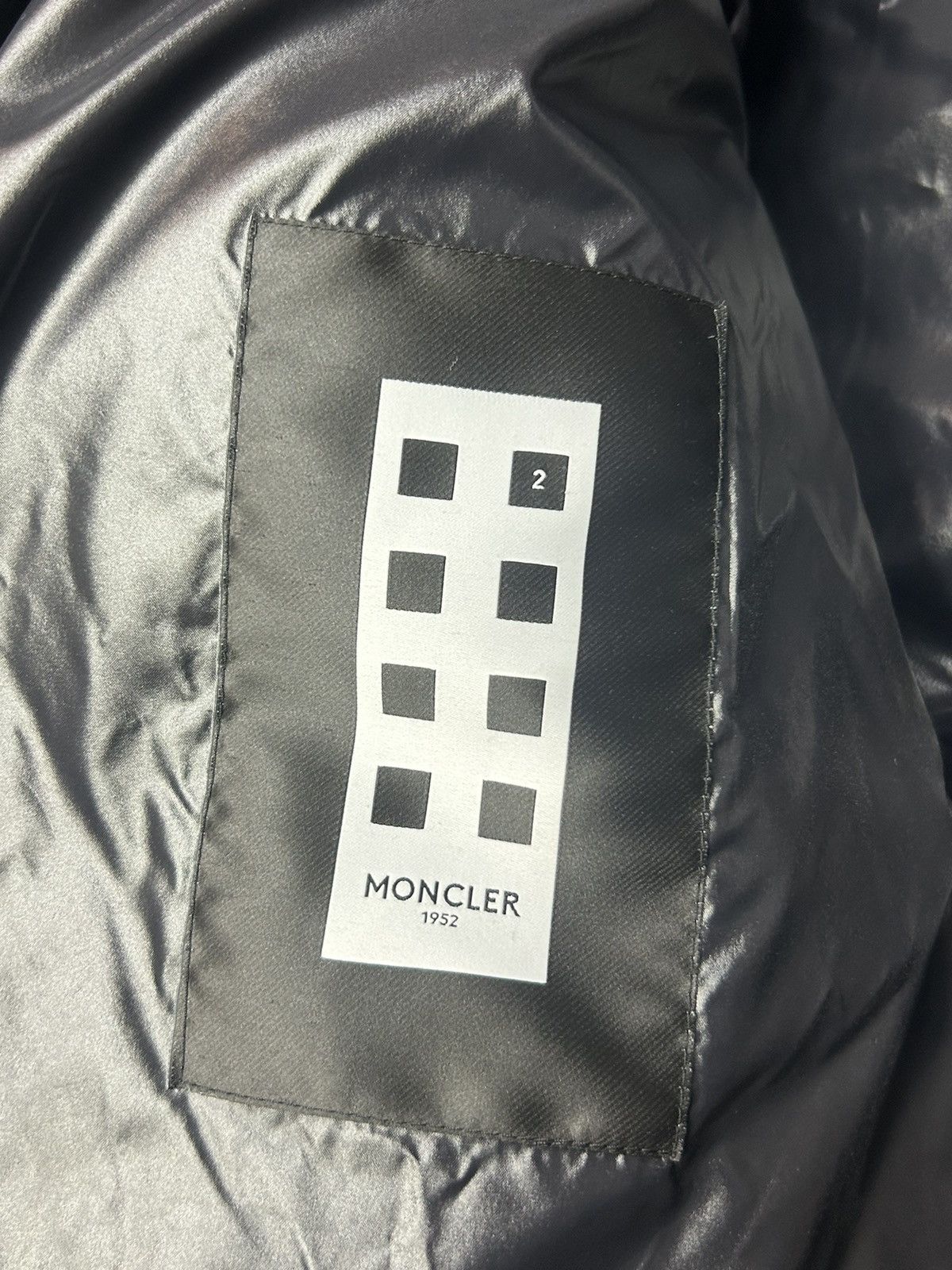 Moncler Moncler Heavy Hooded Puffer Jacket Size US M / EU 48-50 / 2 - 5 Thumbnail