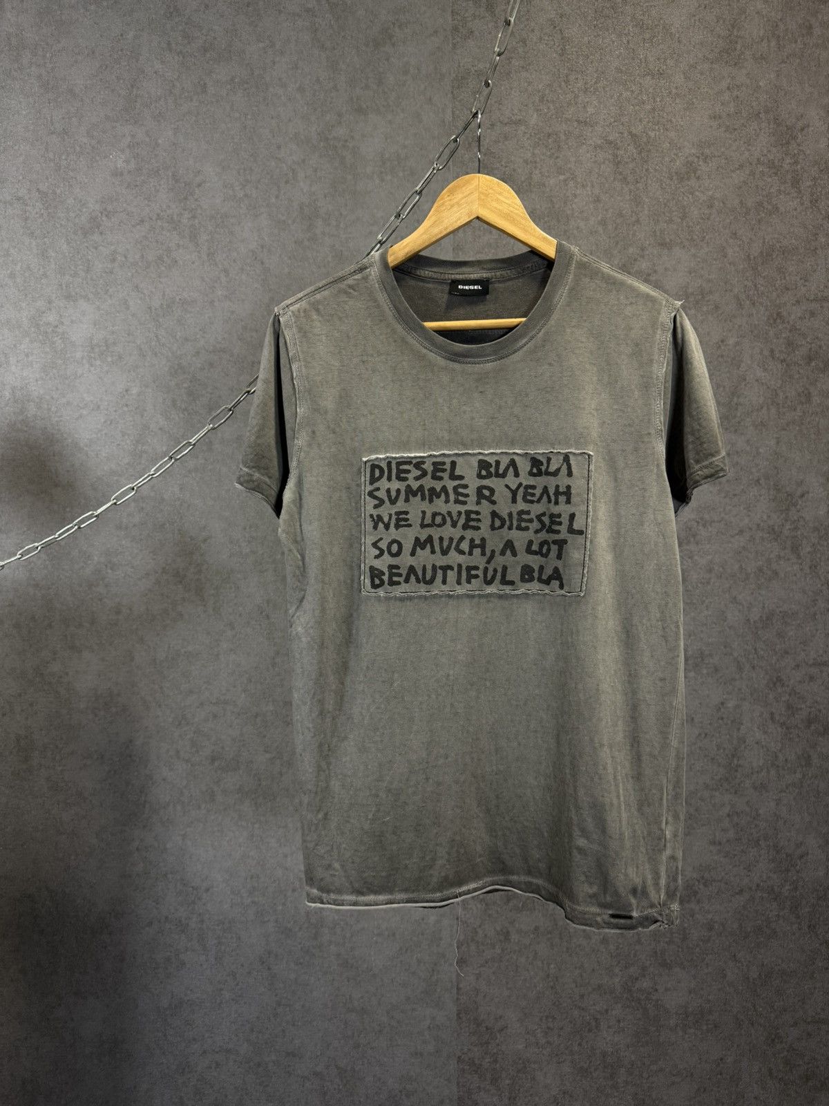 Diesel Diesel designer overprinted distressed tee Size US S / EU 44-46 / 1 - 1 Thumbnail