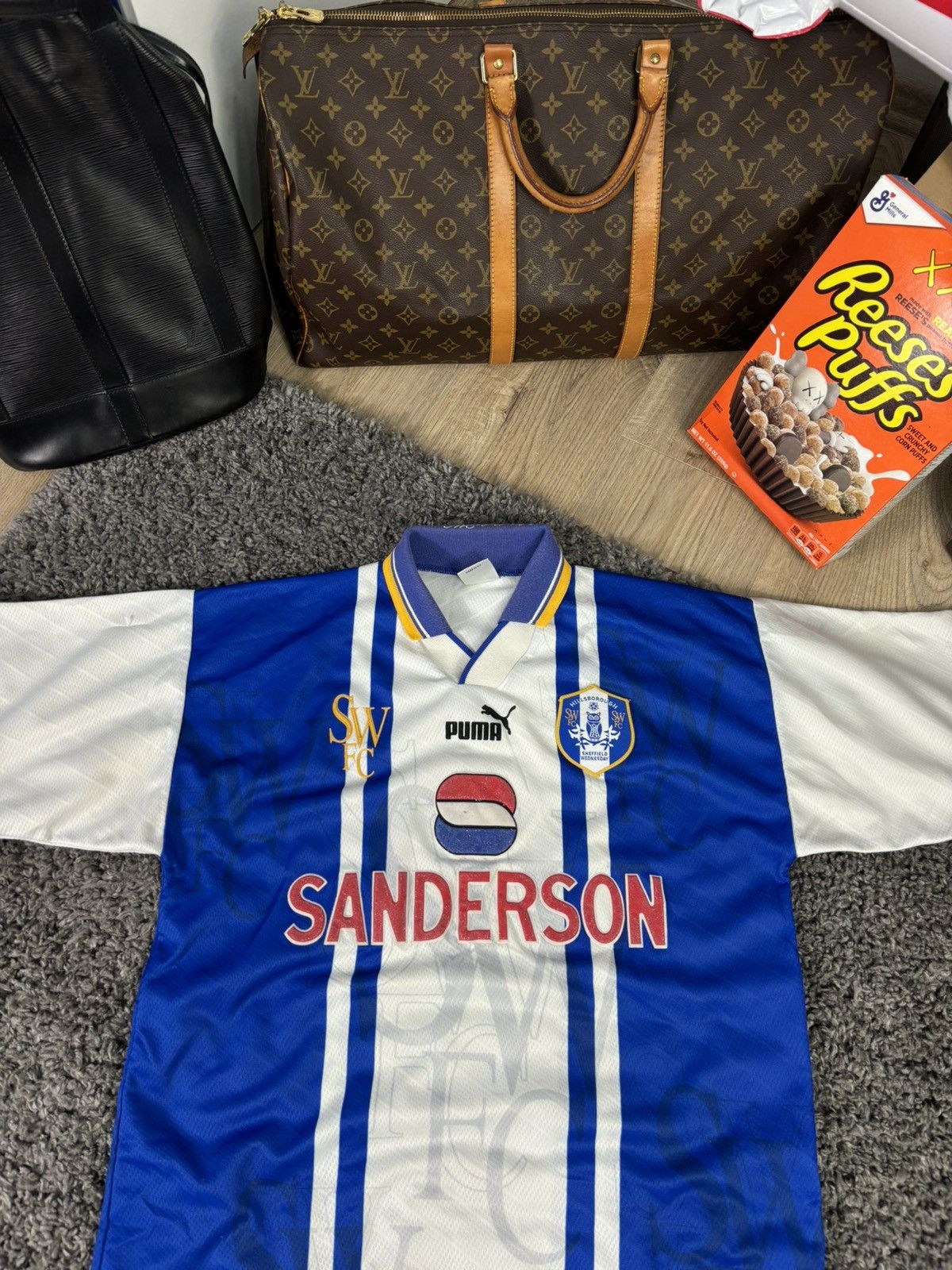 Puma × Vintage Vintage Puma Sheffield Wednesday FC 1995/97 football shirt Size US L / EU 52-54 / 3 - 4 Thumbnail