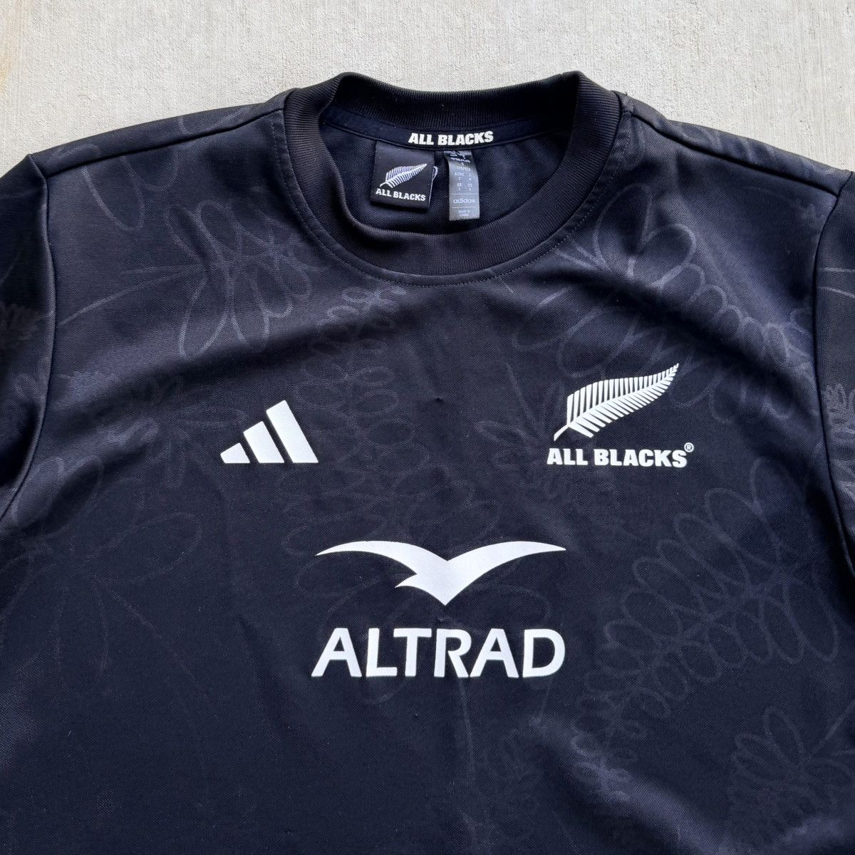 Adidas New Zealand 2016 All Blacks Rugby Union Jersey Men Small Size US S / EU 44-46 / 1 - 2 Thumbnail