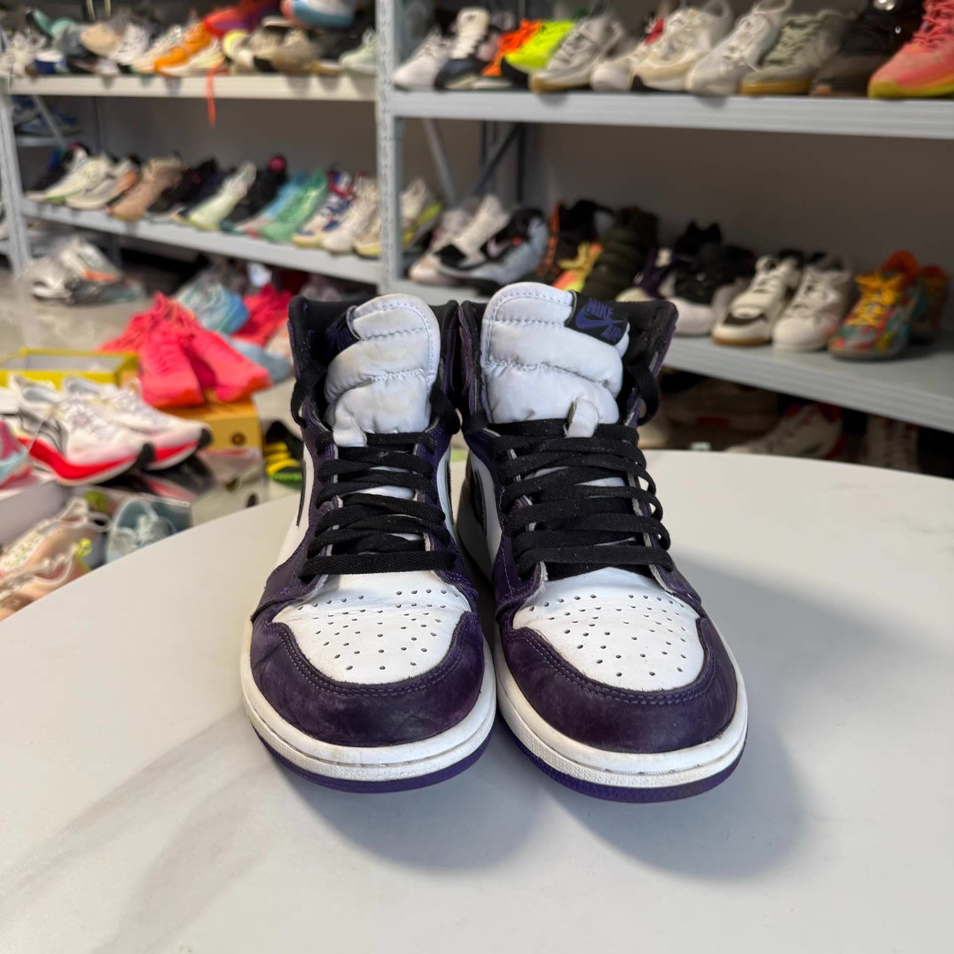 Nike Air Jordan 1 Retro and stylish, athletic casual shoes Q10 Size US 8.5 / EU 41-42 - 2 Thumbnail