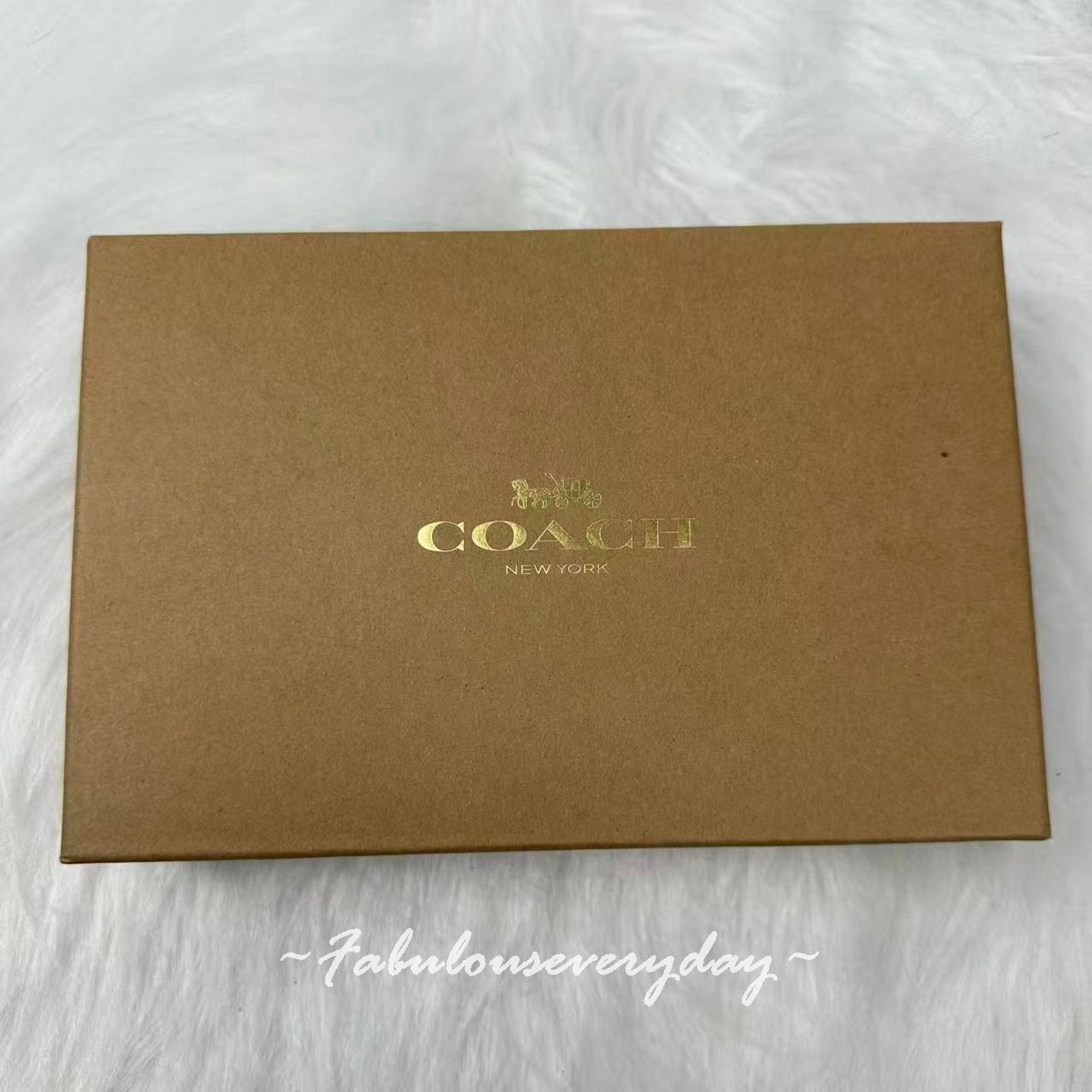 Coach Coach Boxed Snap Wallet Picture Frame Charm Signature Canvas Size ONE SIZE - 5 Thumbnail