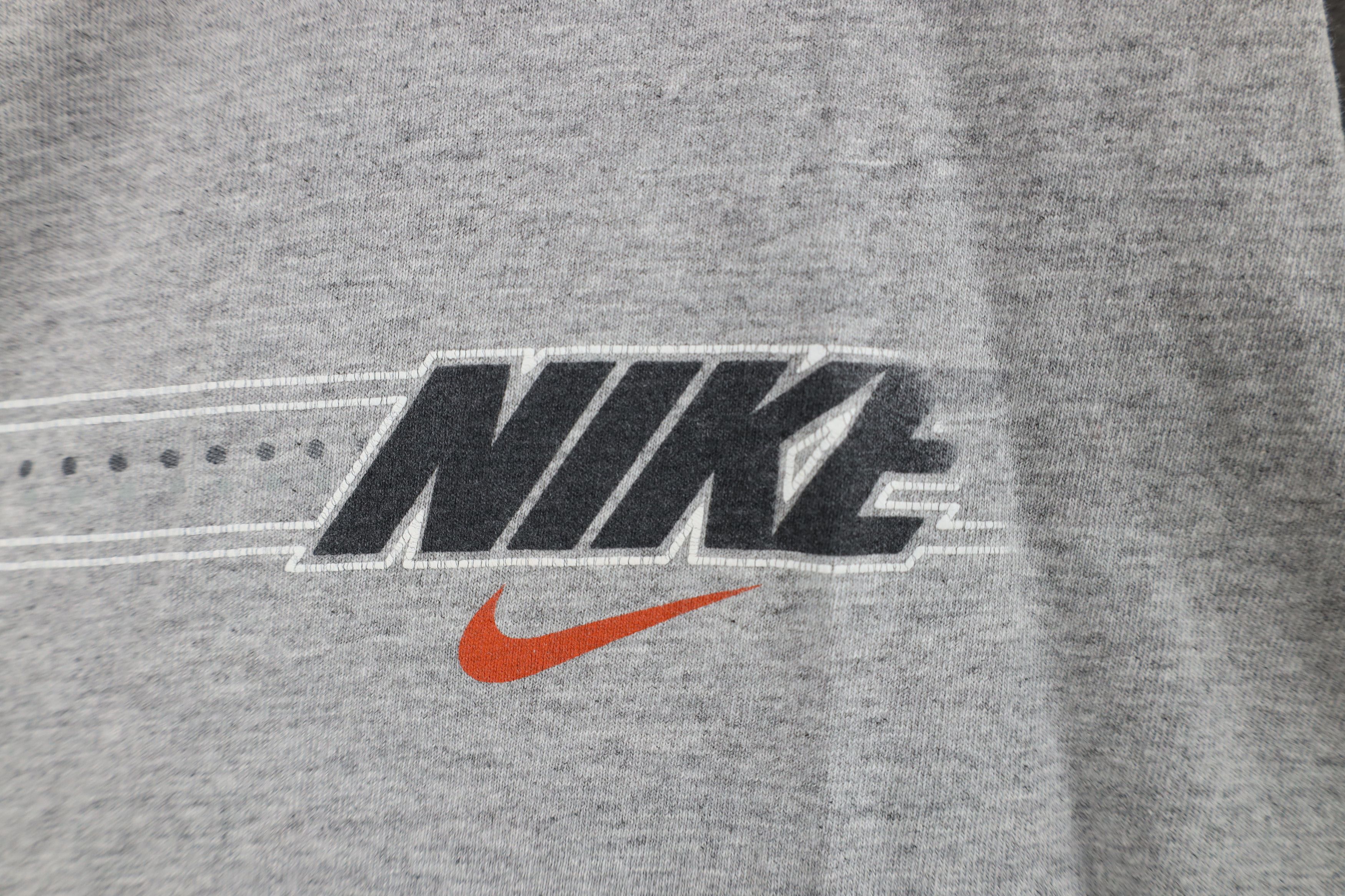 Nike Vintage Y2K Nike Swim Travis Scott Mini Swoosh T-Shirt Gray Size US L / EU 52-54 / 3 - 6 Thumbnail