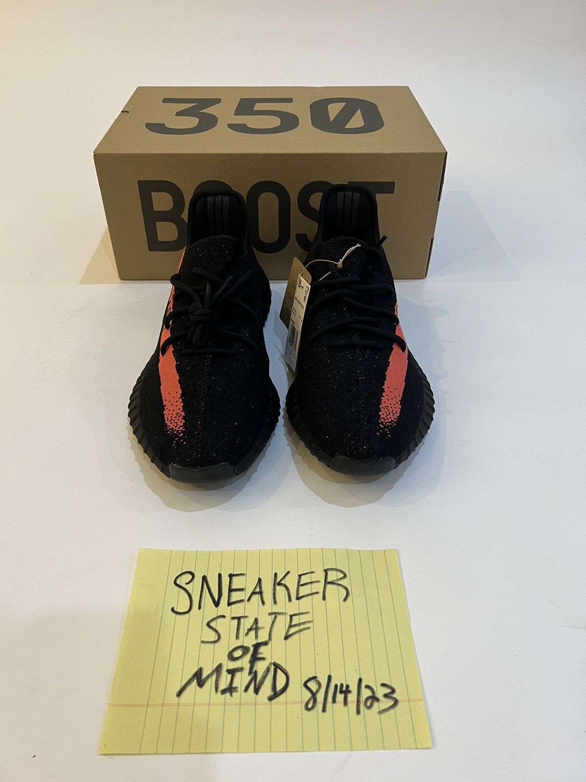 Adidas × Kanye West BRAND NEW ADIDAS YEEZY BOOST 350 V2 CORE BLACK RED SIZE 12.5 Size US 12.5 / EU 45-46 - 4 Thumbnail