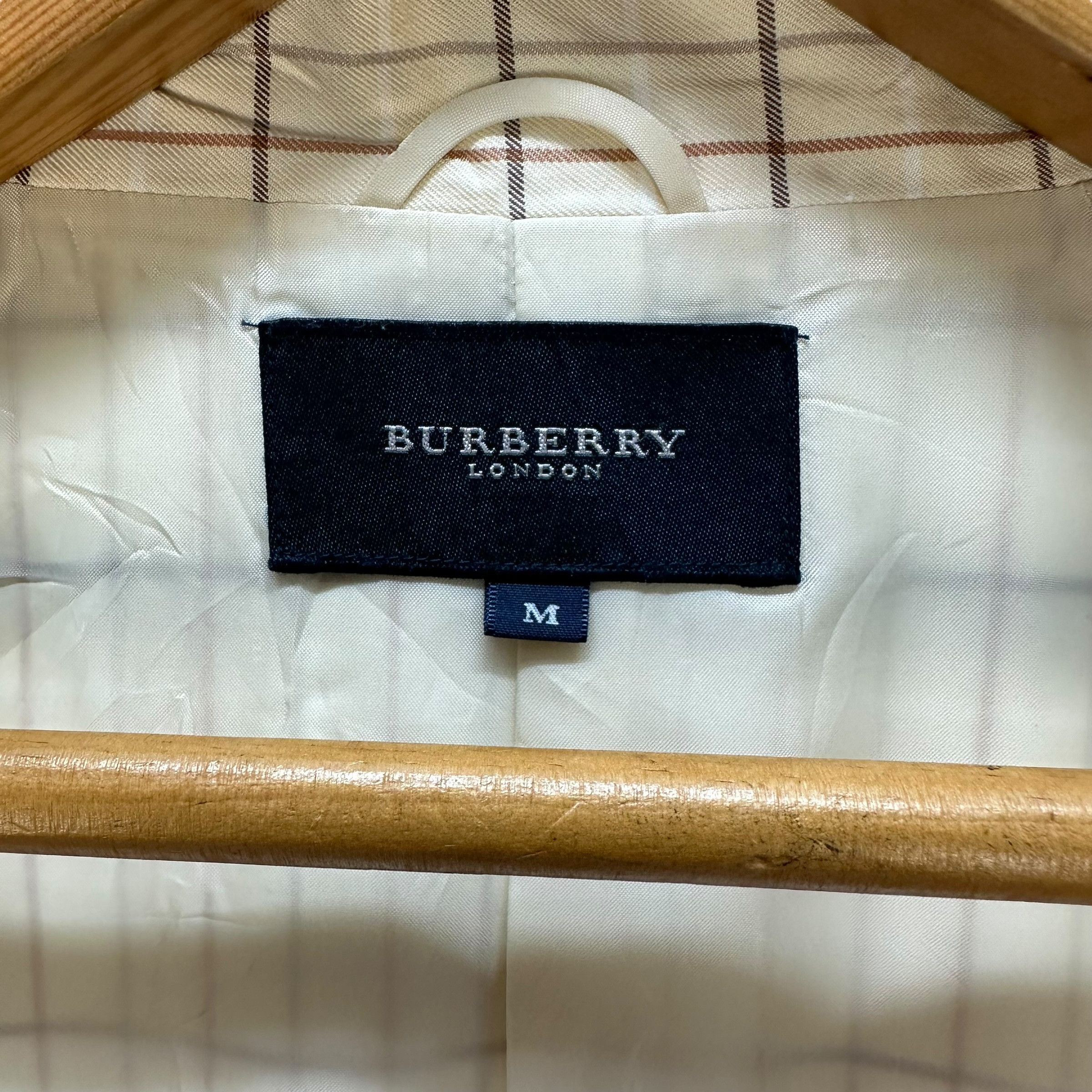 Burberry BURBERRY LONDON Checked Light Robes #A56-1299 Size US M / EU 48-50 / 2 - 11 Thumbnail
