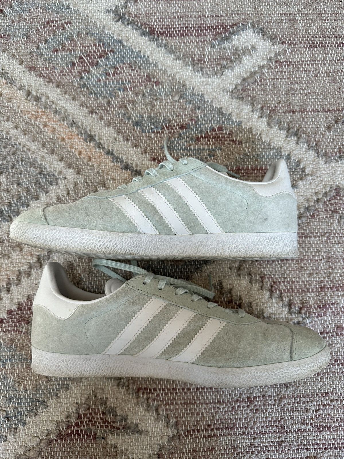 Adidas Adidas Gazelle Size US 9 / EU 42 - 2 Thumbnail