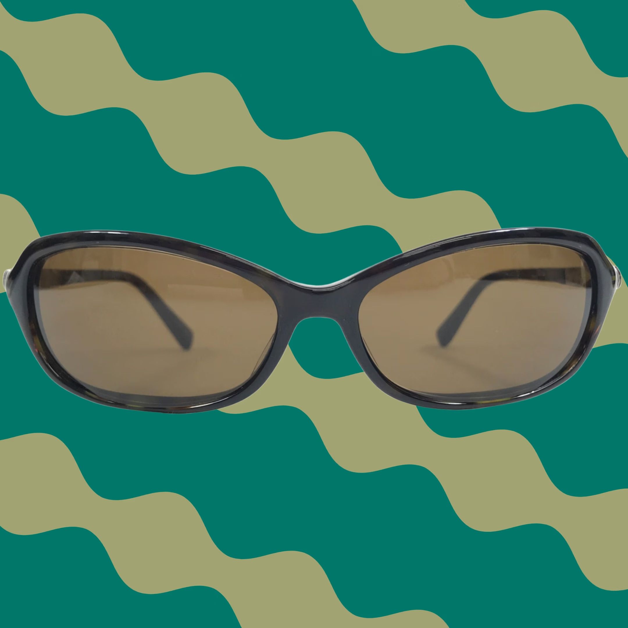 VINTAGE Oliver Peoples Sunglasses Dylan 362 Brown Cat Eye 