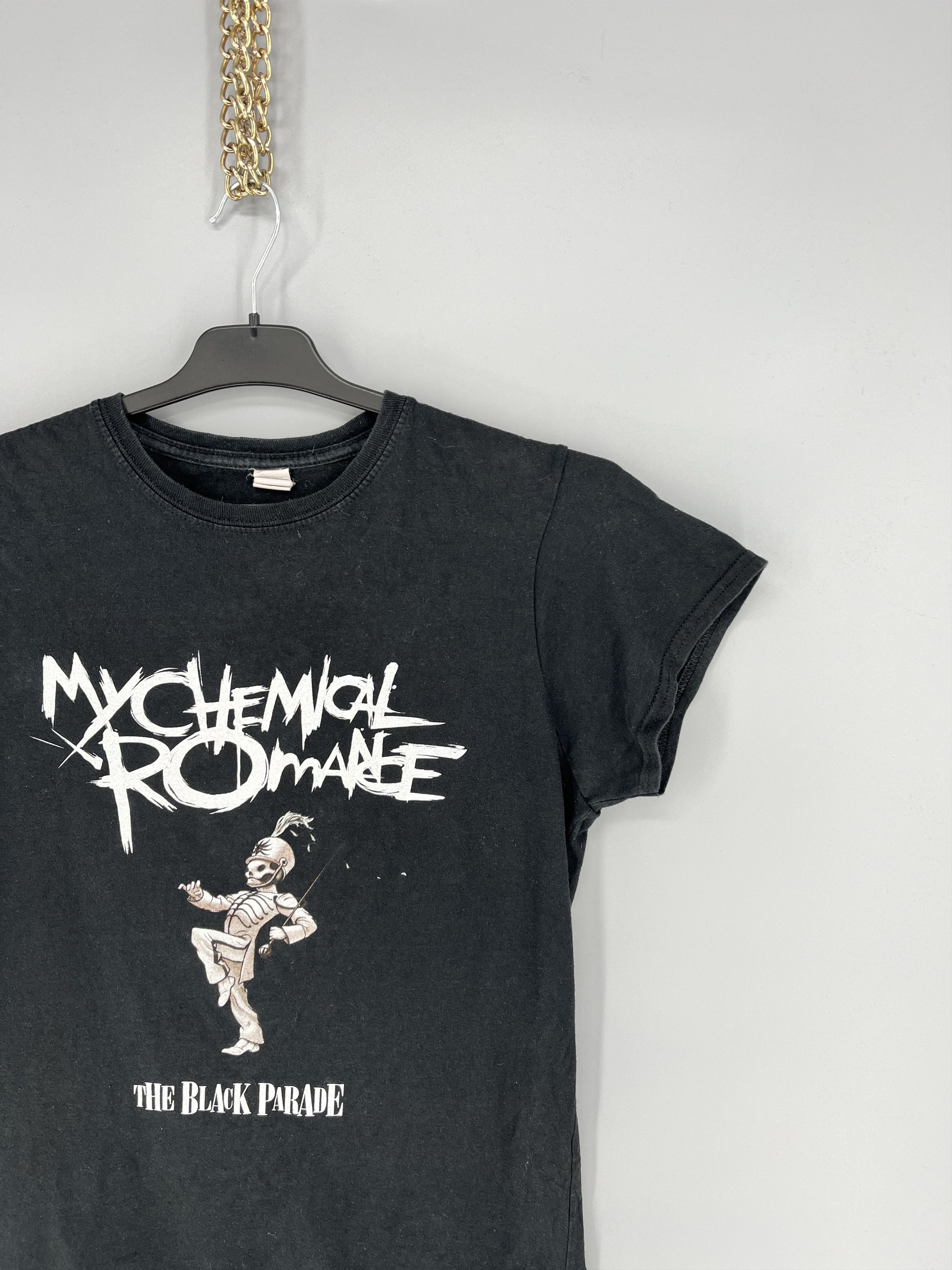 Band Tees Vintage My Chemical Romance The Black Parade Shirt Size XL / US 12-14 / IT 48-50 - 5 Thumbnail