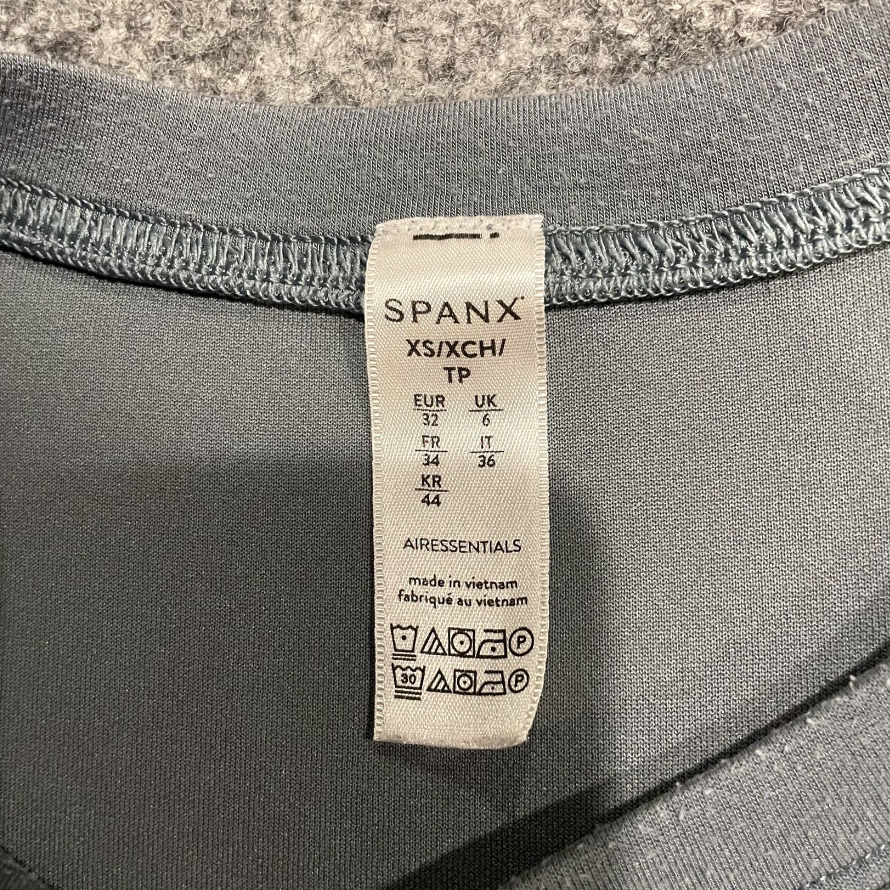 Spanx Spanx AirEssentials Sweatshirt Womens XS Light Blue Crewneck Pullover Modal Cozy Size XS / US 0-2 / IT 36-38 - 4 Thumbnail