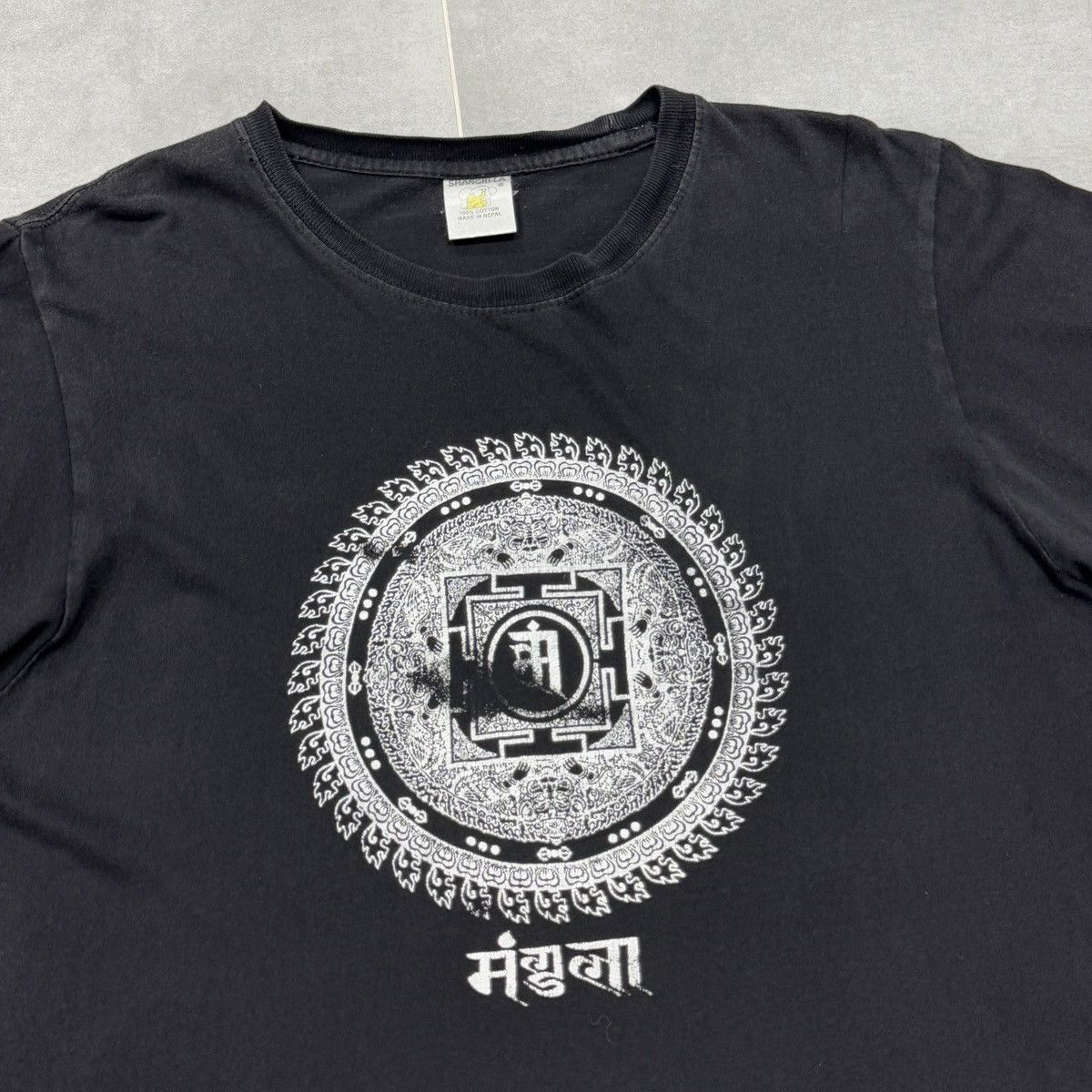 Vintage Vintage Nepal T-Shirt Size M Size US M / EU 48-50 / 2 - 6 Thumbnail
