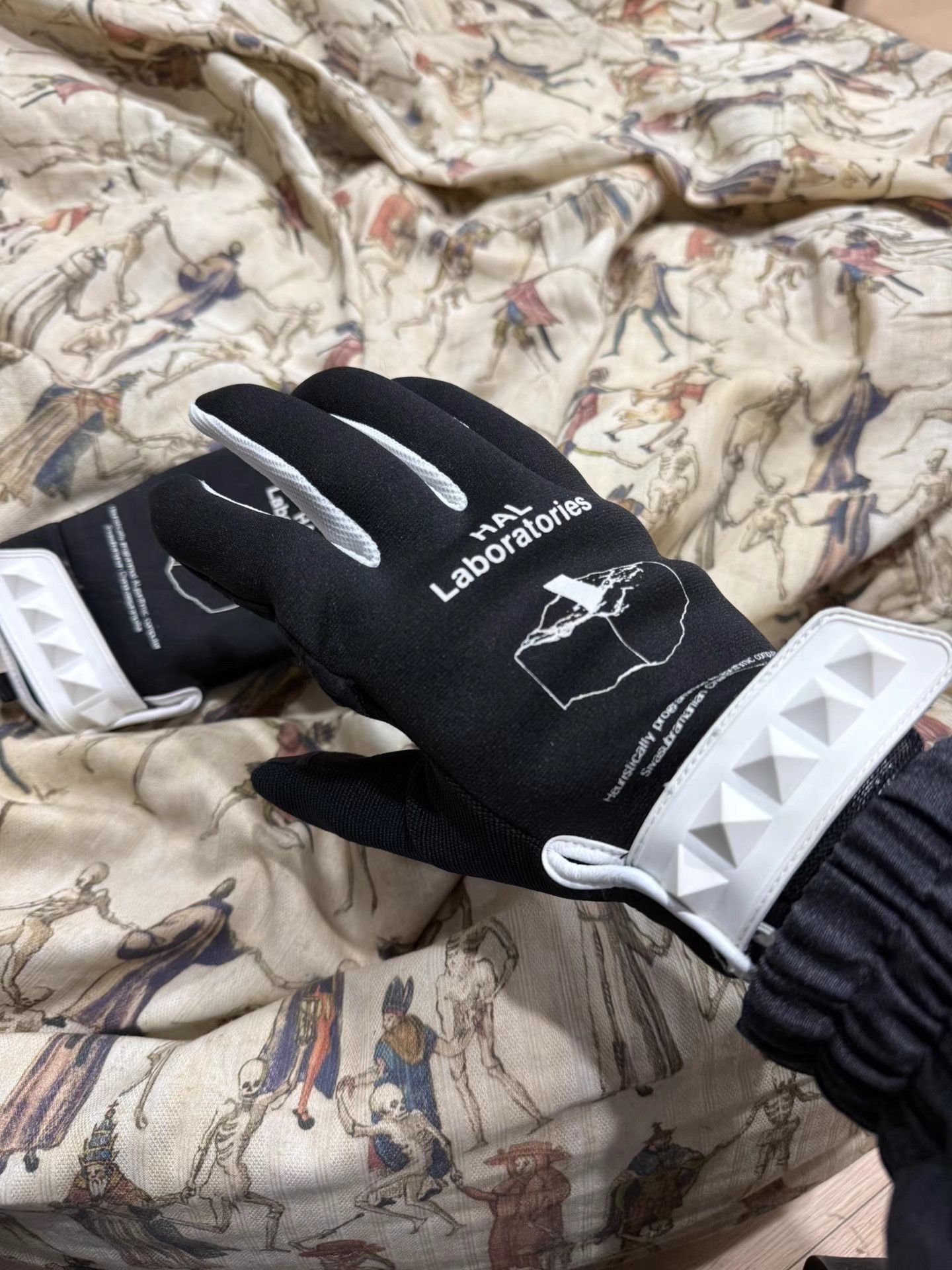 Undercover UNDERCOVER × HAL Laboratories Studded Biker Gloves K20 Size ONE SIZE - 6 Thumbnail
