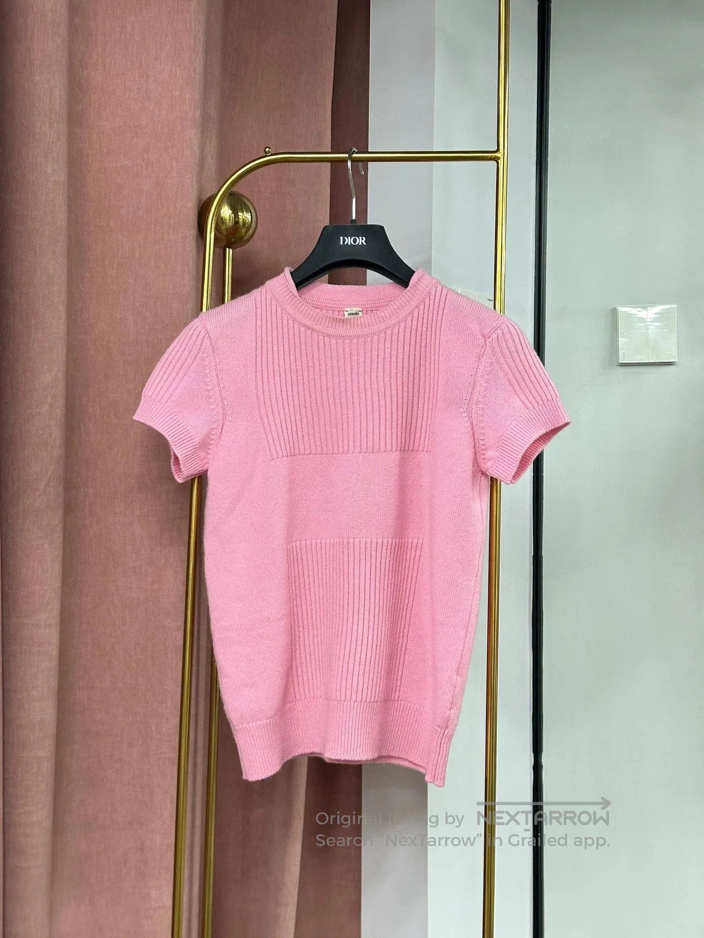 Hermes Hermes Pink Cashmere Knit Short Sleeve Top. Size US S / EU 44-46 / 1 - 1 Thumbnail