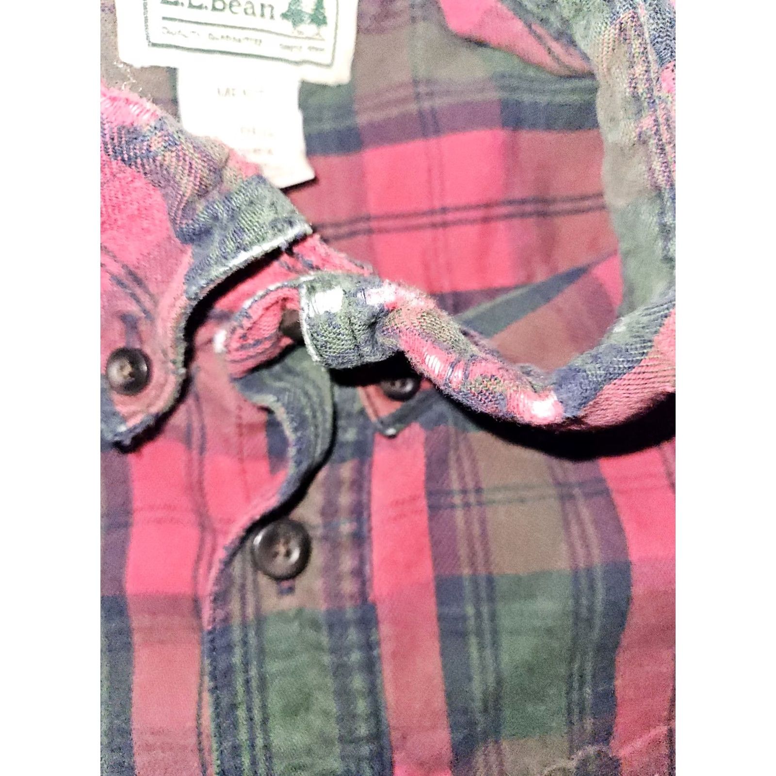 Vintage VINTAGE L.L. Bean Button-Down Shirt Men's L Plaid Red 80s Distressed Pockets Flannel Cotton Lumberjack Shirt Size US L / EU 52-54 / 3 - 7 Thumbnail