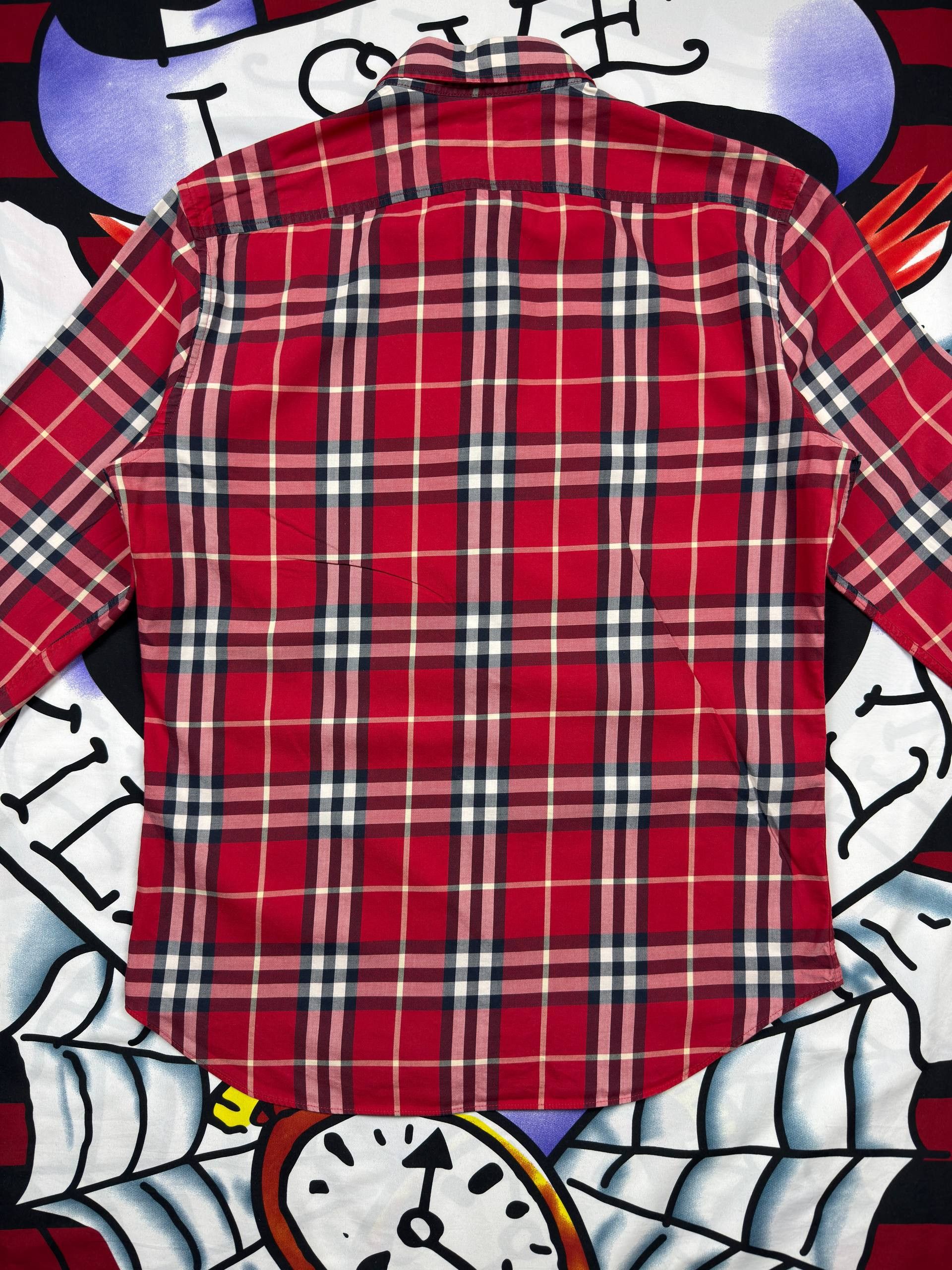 Burberry Burberry Luxury Classic Shirt Red Check Button Ups Size M Size US M / EU 48-50 / 2 - 6 Thumbnail