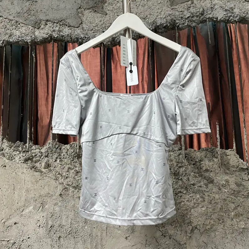Chanel Chanel Gray Cotton T-Shirt for Women 0089 Size ONE SIZE - 1 Thumbnail