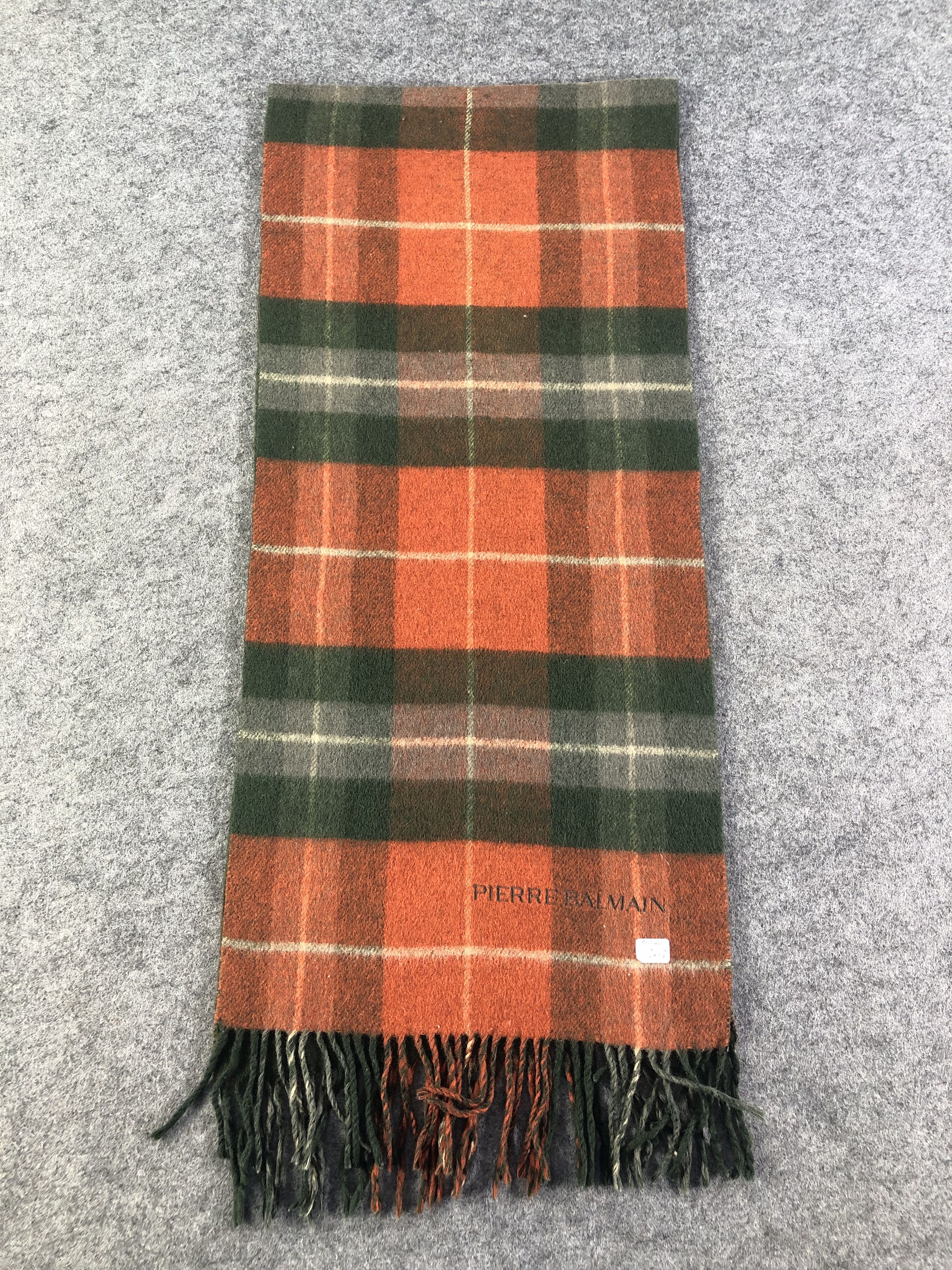 Pierre Balmain Pierre Balmain Scarf / Muffler / Neckwear Size ONE SIZE - 3 Thumbnail