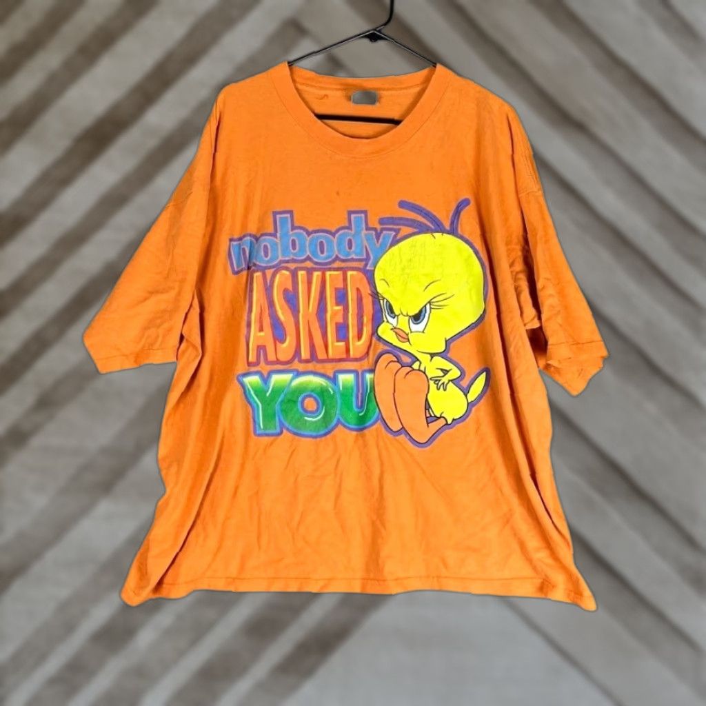 Vintage VINTAGE Looney Tunes TShirt Orange Tweety Bird 100% Cotton 22W/24W Shirt Women Crew Neck Short Sleeve Size 3XL / US 20-22 - 1 Thumbnail