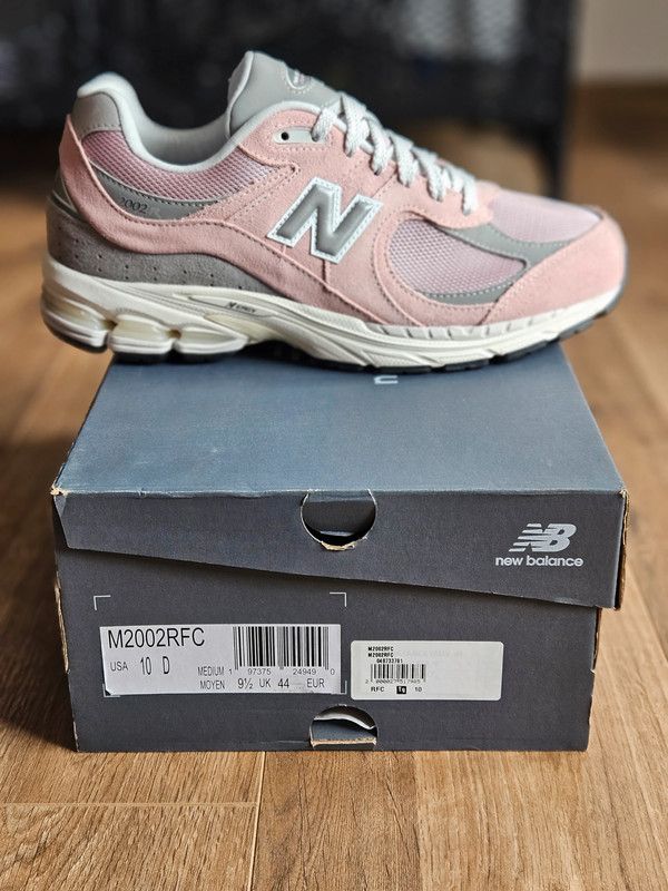 New Balance New Balance 2002r 44 Size US 11 / EU 44 - 1 Thumbnail