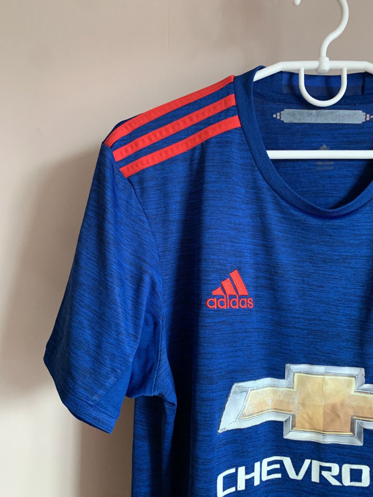 Adidas Manchester United 2015 Away Football Shirt Adidas Soccer Size US S / EU 44-46 / 1 - 3 Thumbnail