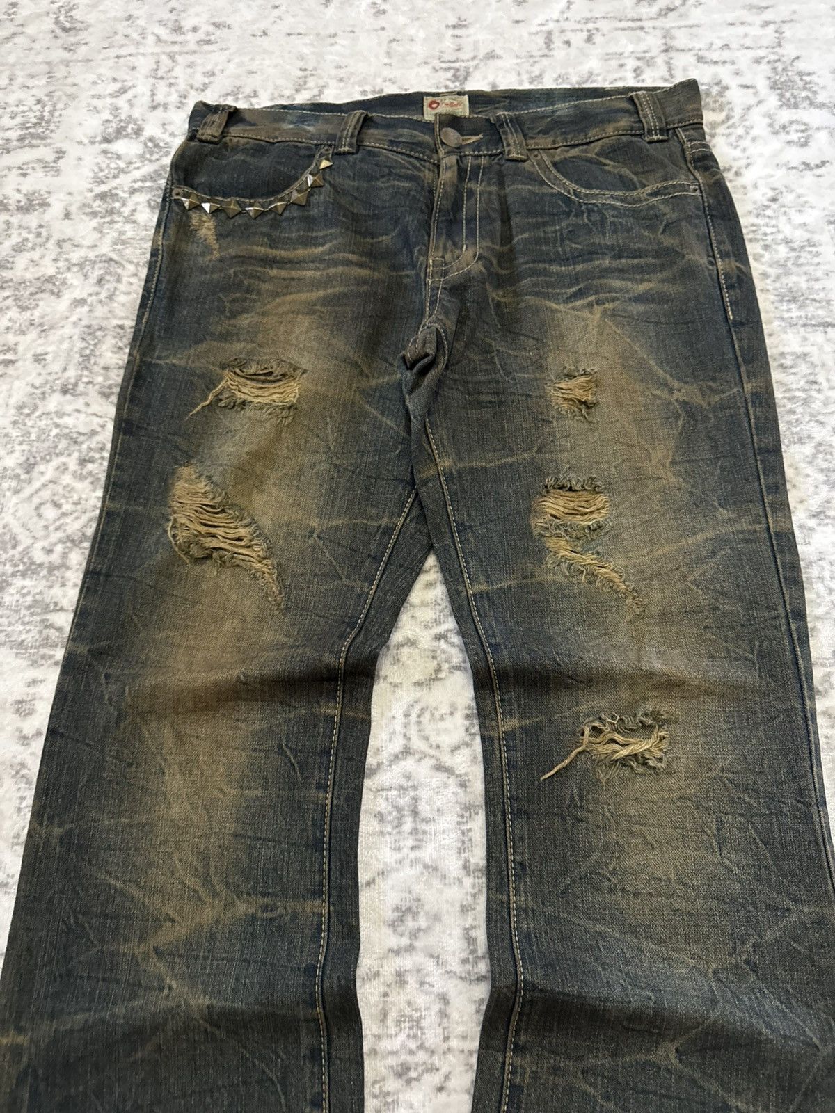 If Six Was Nine 2000s Pinball Studded Flared Jeans Mud Wash Distressed Size US 34 / EU 50 - 3 Thumbnail