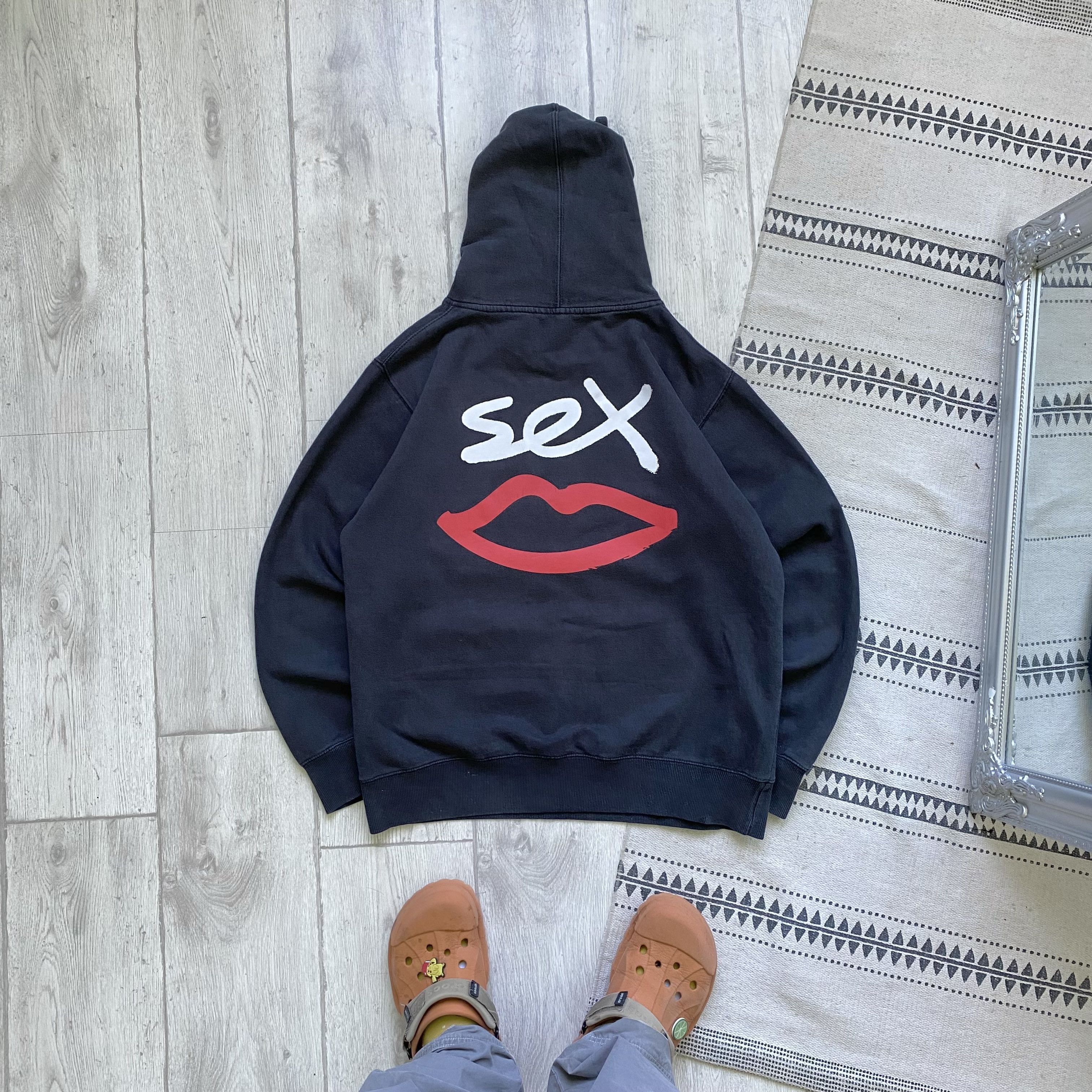 Sex Skateboards 🔞 Vintage SEX Skateboards hoodie Kiss logo Faded Size US M / EU 48-50 / 2 - 10 Thumbnail