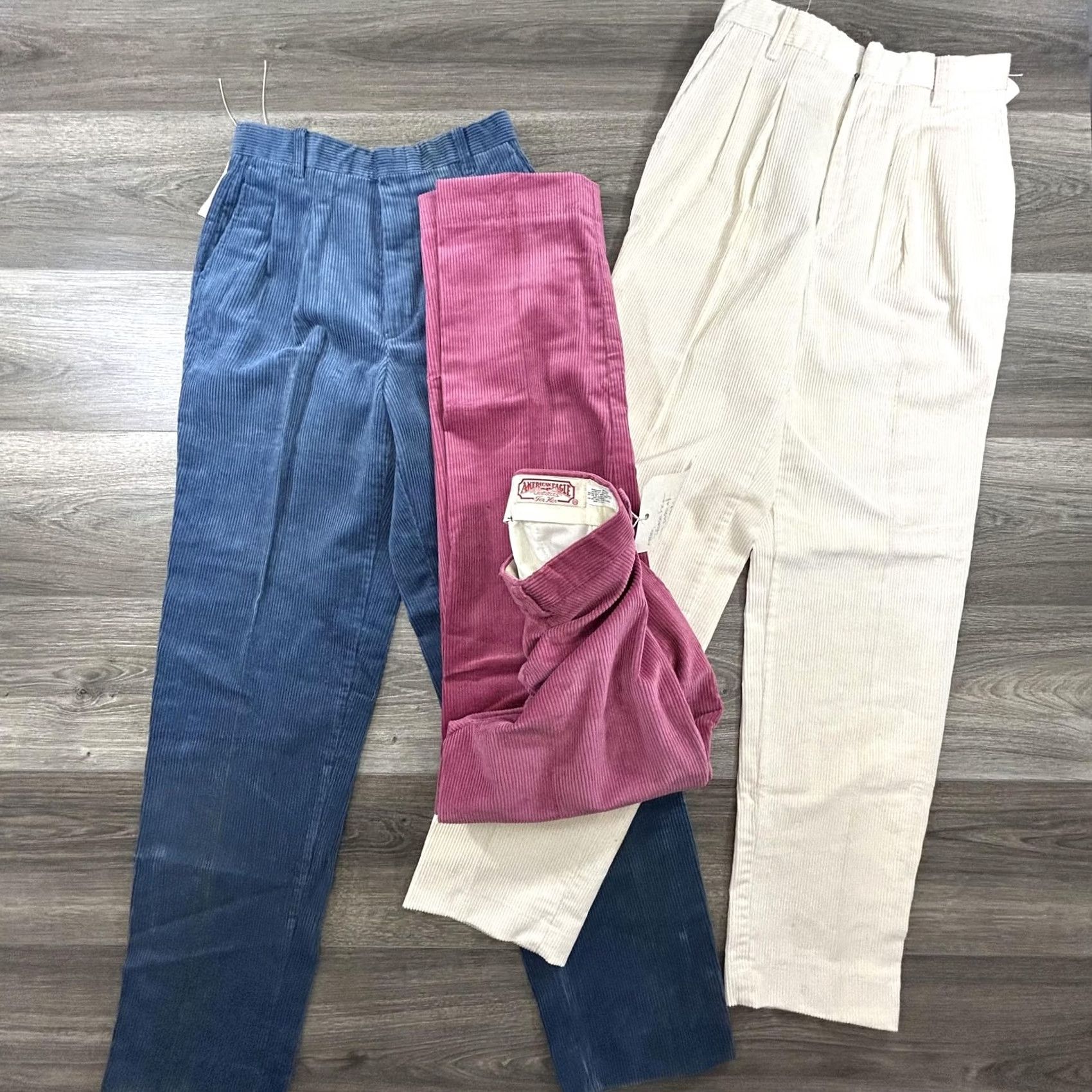 American Eagle Outfitters VINTAGE American Eagle Outfitters Corduroy Pants Womens 26x32 Pleated Pink 80s 90s Preppy Mens Womens Girls Boys Size 26" / US 2 / IT 38 - 2 Thumbnail
