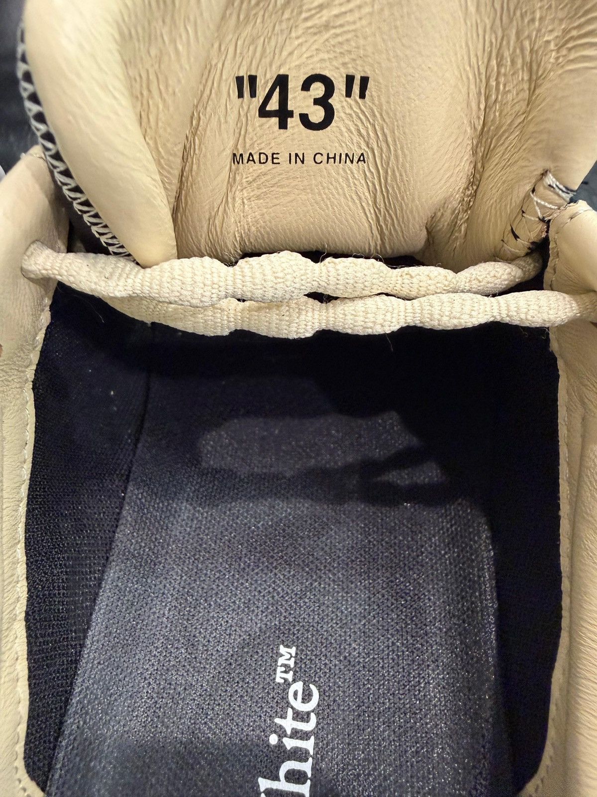 Off-White OFF-WHITE - New Slim Sneaker Black Beige Size US 10 / EU 43 - 6 Thumbnail