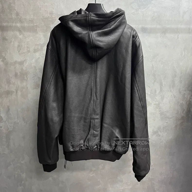 Balenciaga Balenciaga Solid color logo chest printed hooded jacket Size US L / EU 52-54 / 3 - 5 Thumbnail