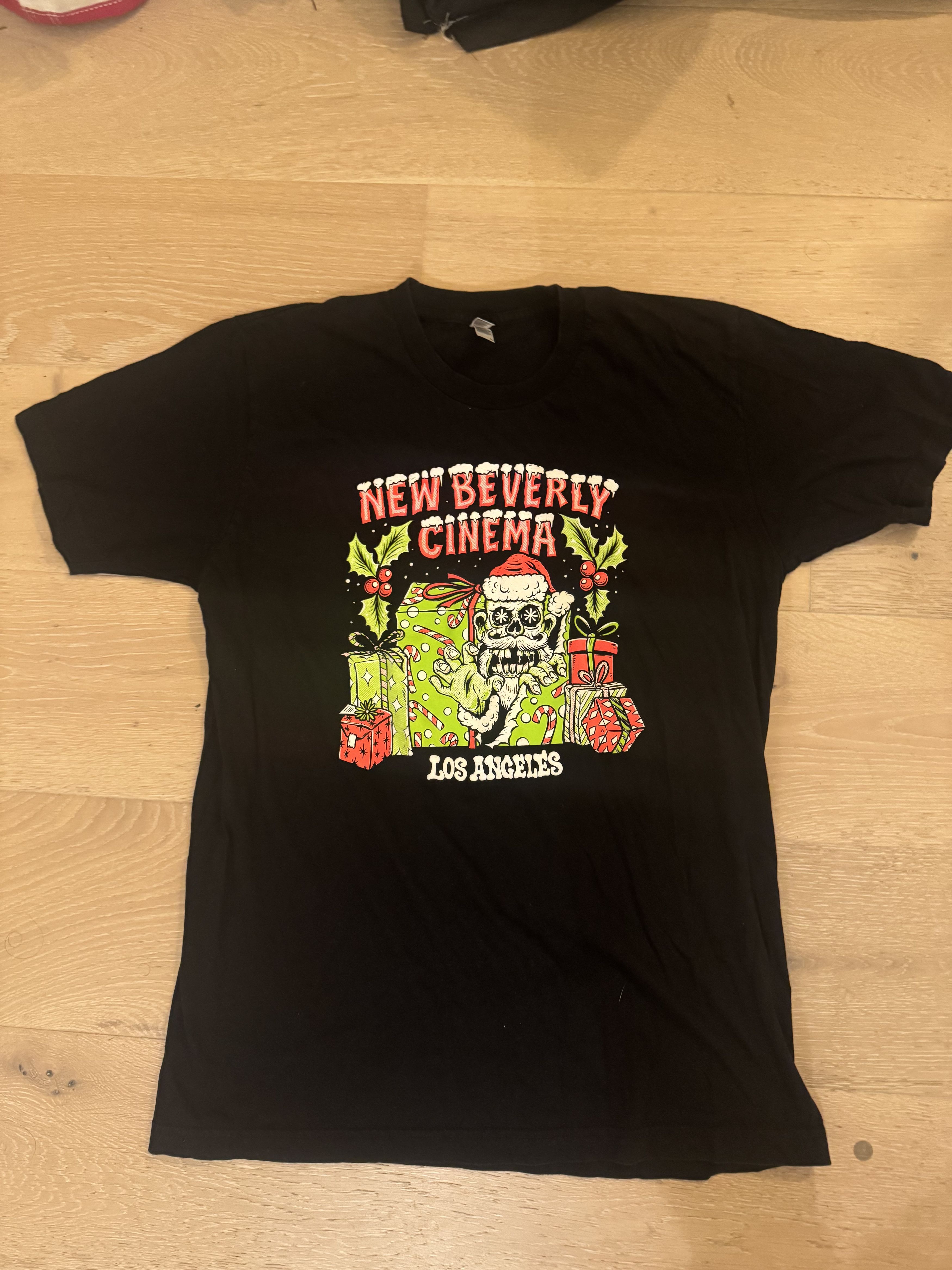 A24 New Beverly Cinema Vintage Christmas holiday Tarantino Size US L / EU 52-54 / 3 - 1 Preview