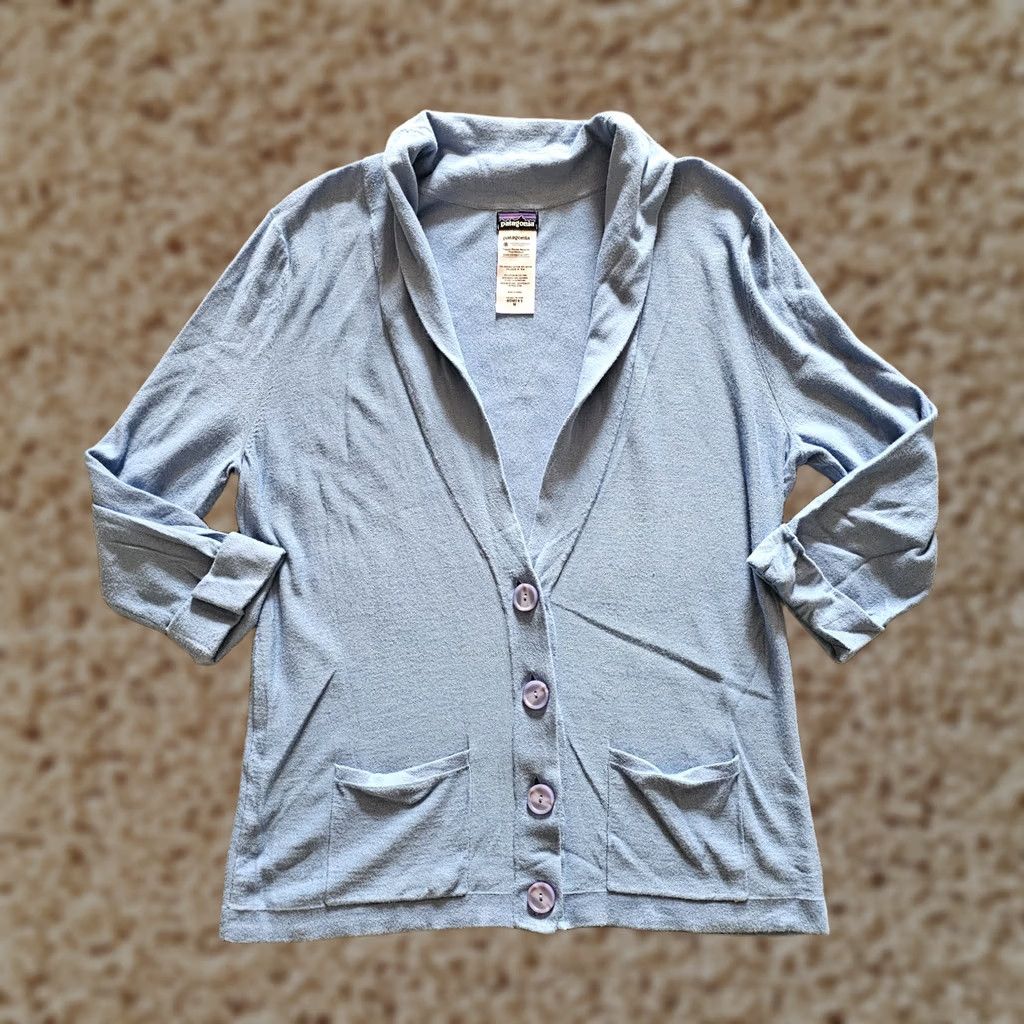 Patagonia Patagonia Cardigan Womens Medium Blue Button Sweater 3/4 Sleeve V Neck Casual Size M / US 6-8 / IT 42-44 - 1 Thumbnail