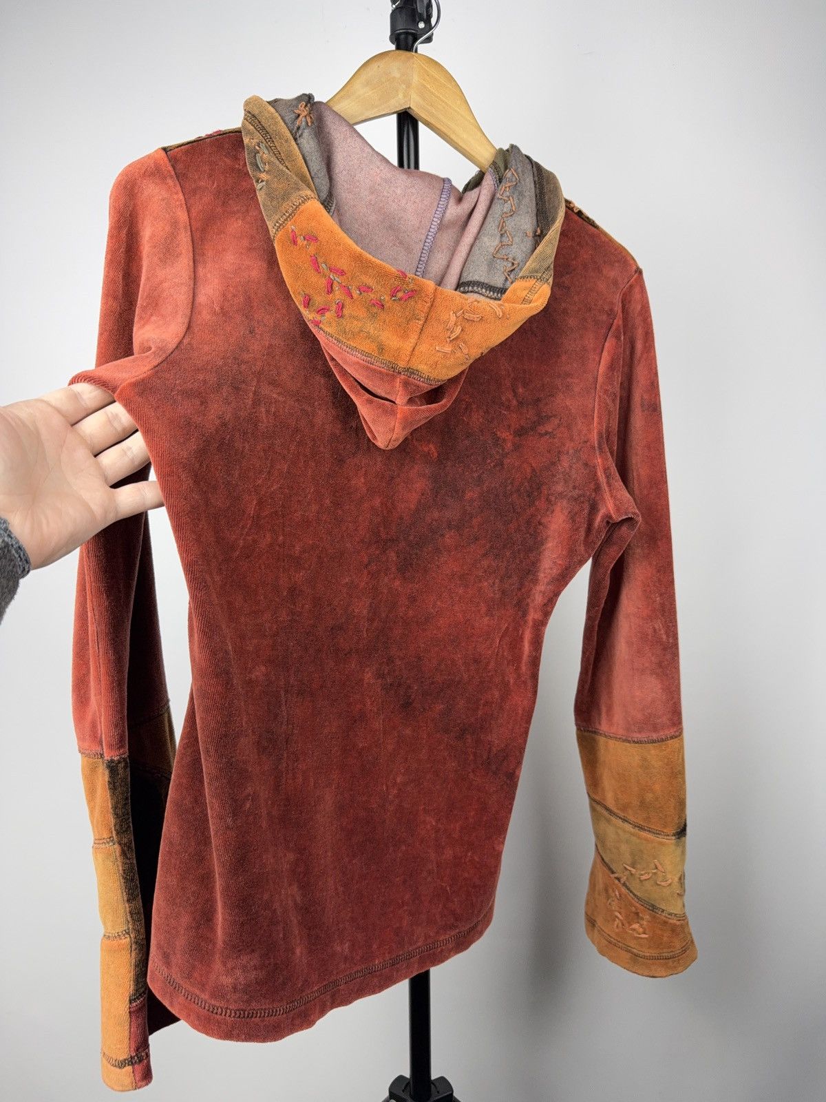 Japanese Brand Vintage 00s Japanese Avant Garde patchwork Nepal Hoodie Size M / US 6-8 / IT 42-44 - 16 Thumbnail