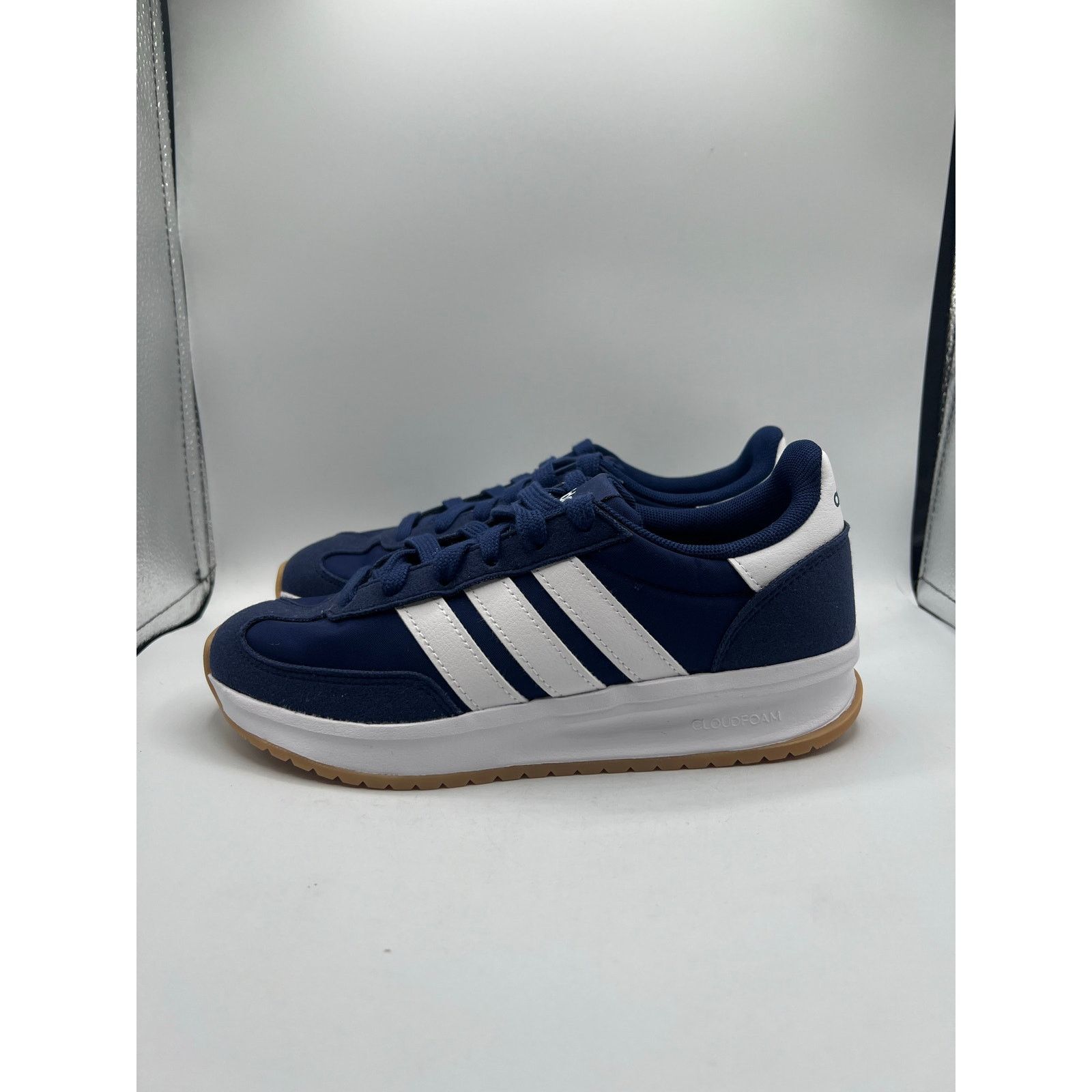 Adidas Adidas Run 70s 2.0 J “Dark Blue White” size 4Y Size US 5.5 / IT 35.5 - 1 Thumbnail