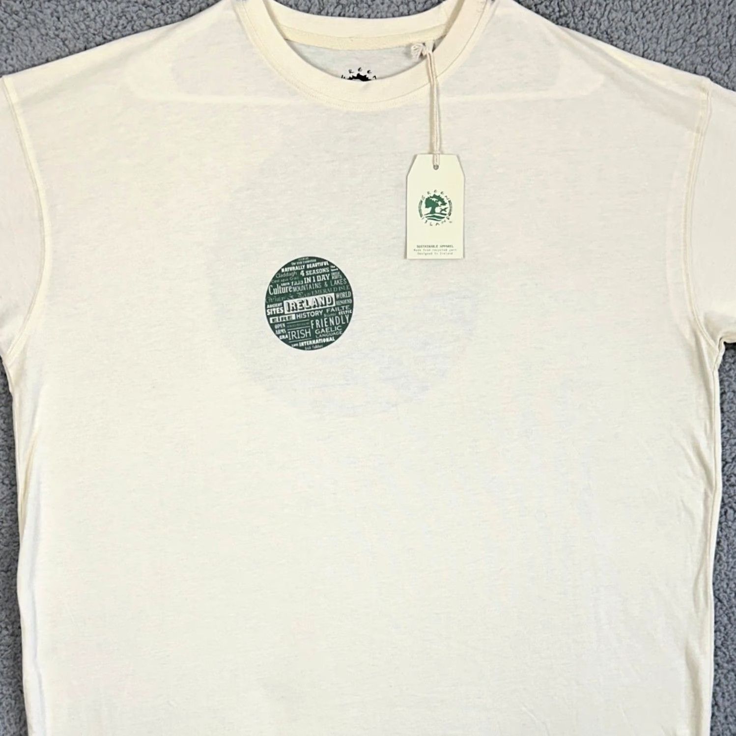 Vintage VINTAGE? Green Island T-Shirt Mens 2XL Cream Graphic Print Short Sleeve Cotton NEW Size US XXL / EU 58 / 5 - 2 Thumbnail