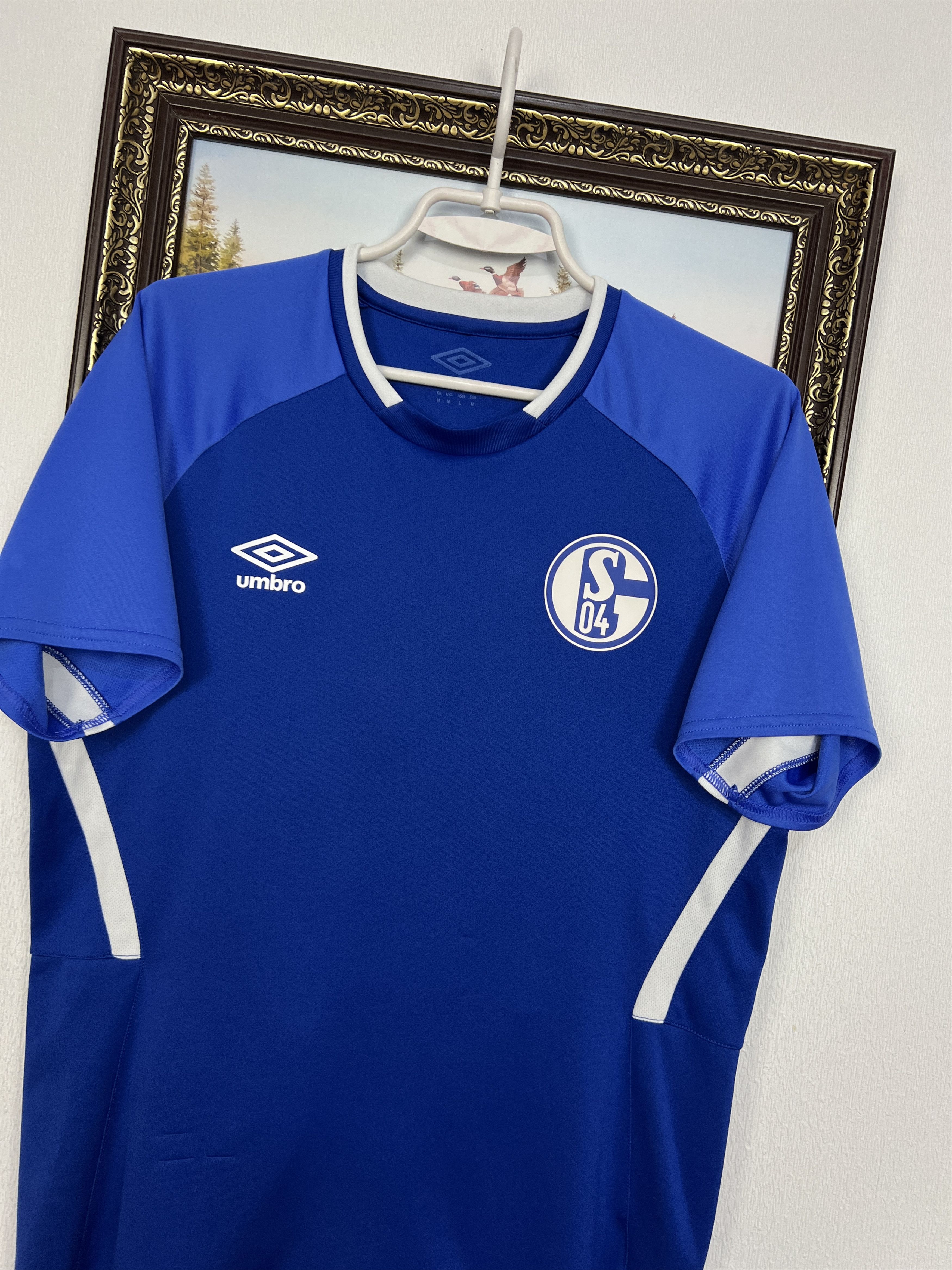 Umbro Umbro FC Schalke 04 Football Train Shirt Soccer Blue Jersey Size US M / EU 48-50 / 2 - 3 Thumbnail