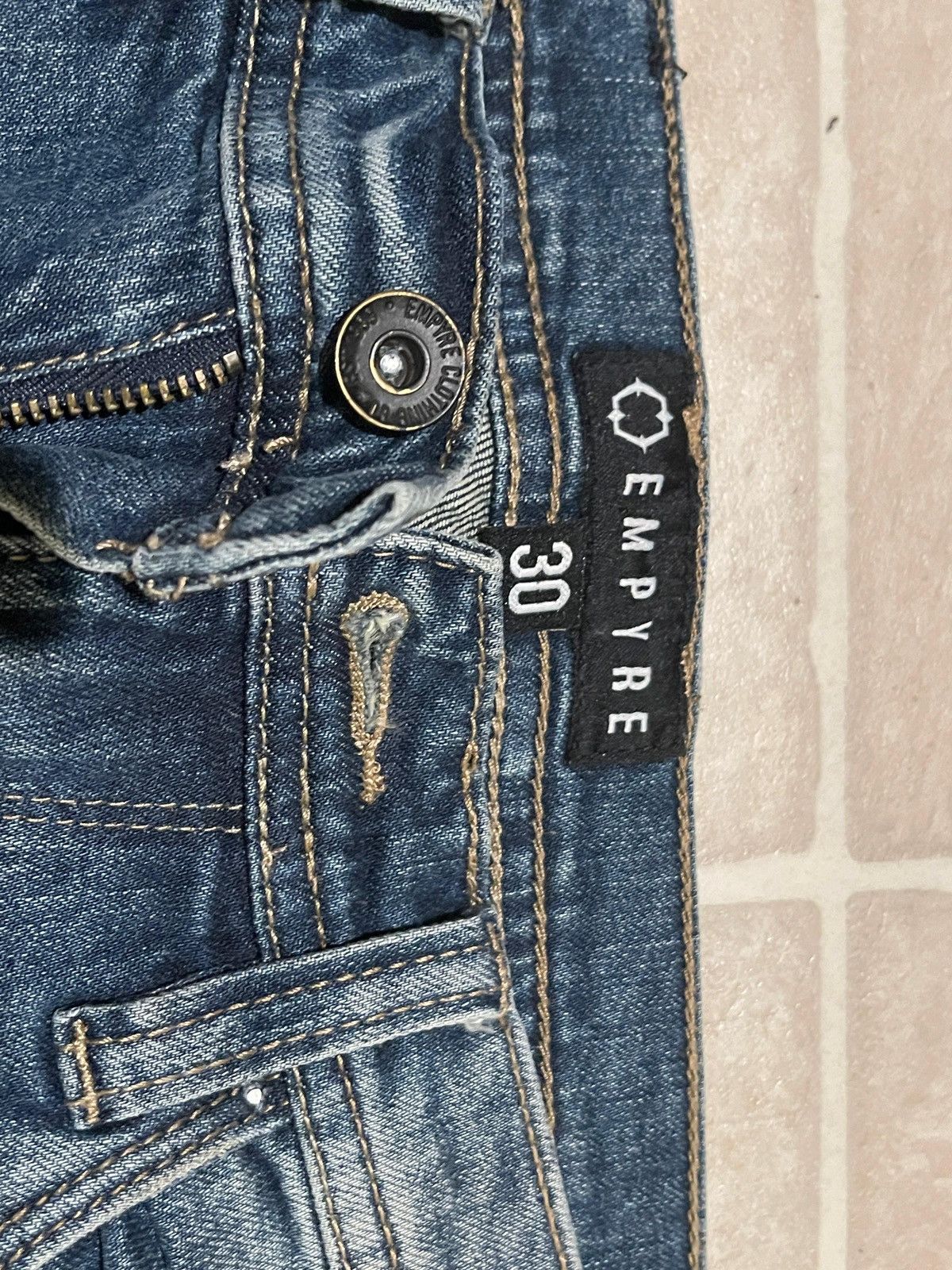 Empyre Empyre Blue Ripped Jeans Size US 30 / EU 46 - 2 Thumbnail