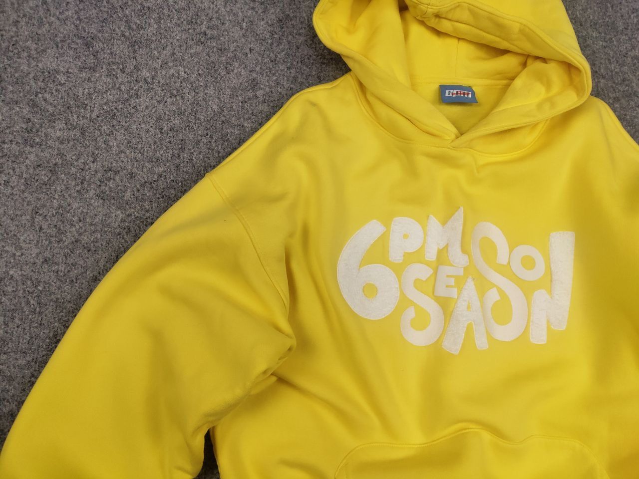 Vintage 6Pm Medina Blues Play Logo Oversized Unisex yellow Hoodie Size US S / EU 44-46 / 1 - 5 Thumbnail