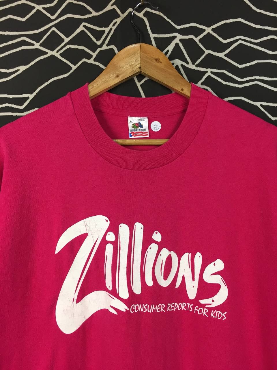 Vintage Vtg 90s Zillions Consumer Report for Kids Magazine Promo Tee Size US L / EU 52-54 / 3 - 3 Thumbnail