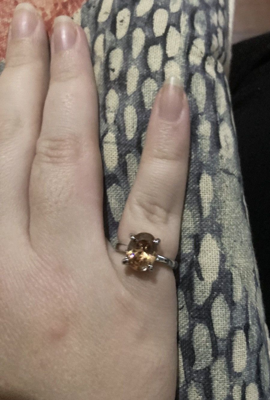 Other Peach coloured gemmed ring Size ONE SIZE - 1 Thumbnail