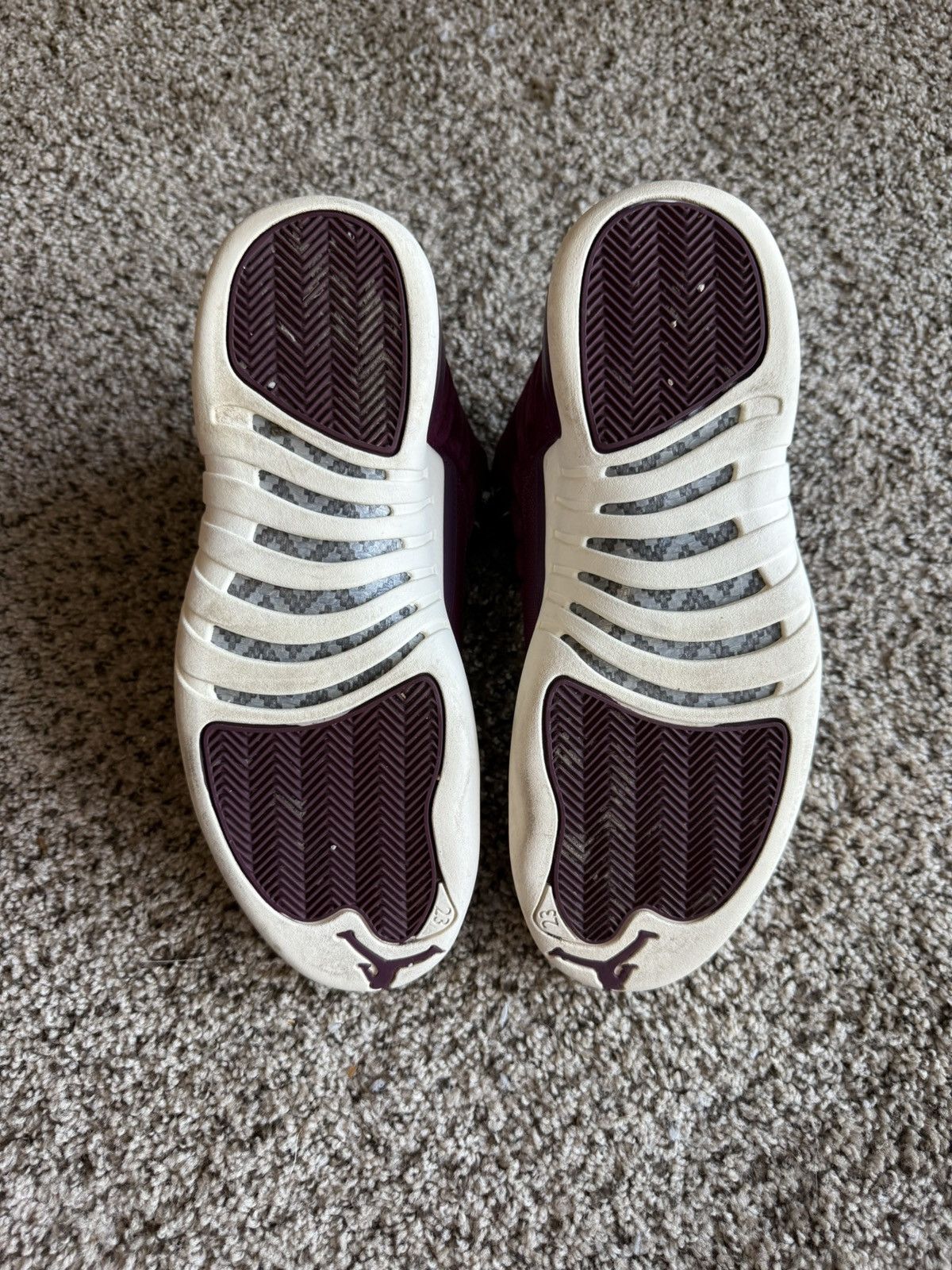 Jordan Brand Air Jordan 12 Retro Bordeaux Size US 11.5 / EU 44-45 - 7 Thumbnail