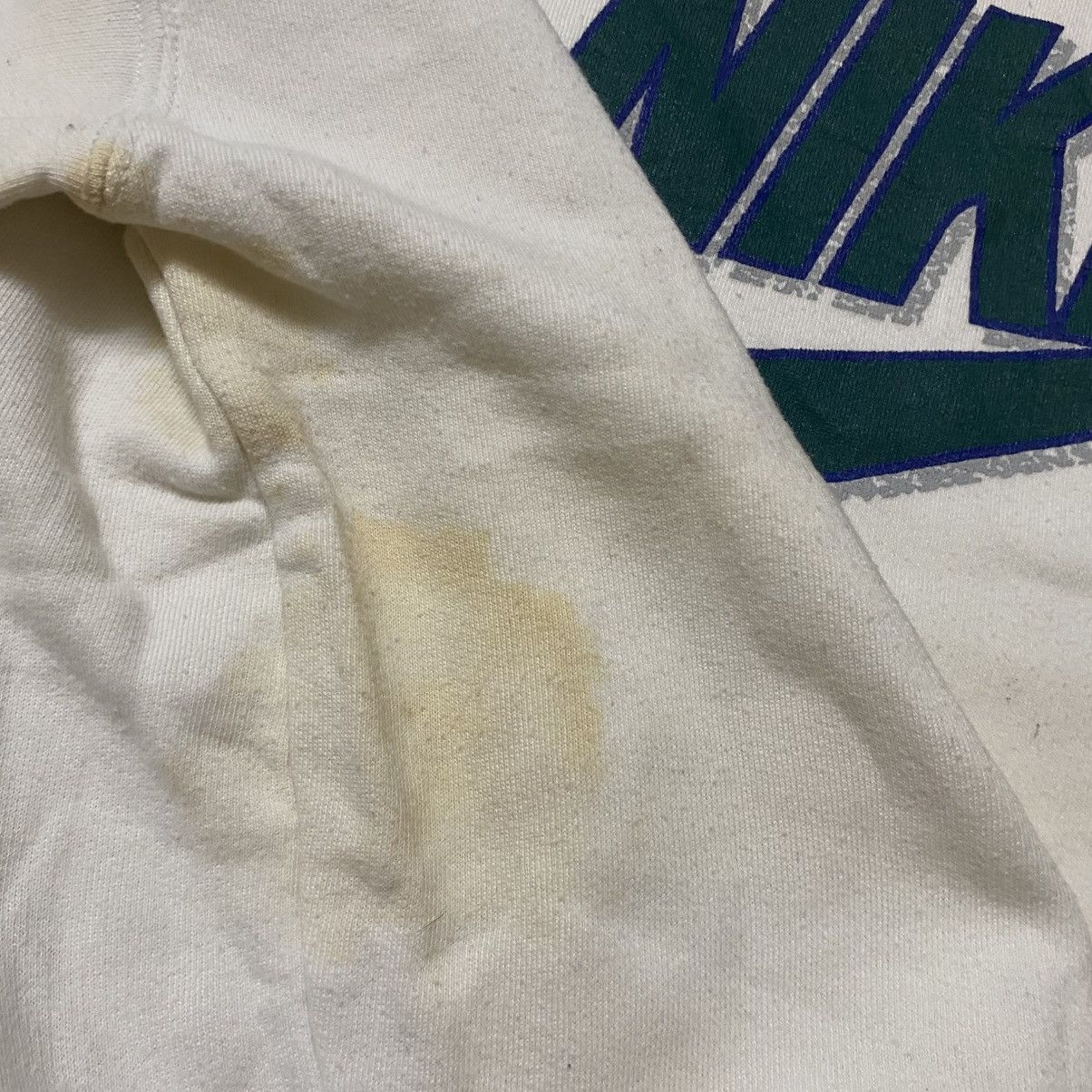 Nike × Vintage Vintage 90's Nike Big Logo Sweatshirts Size US L / EU 52-54 / 3 - 11 Thumbnail