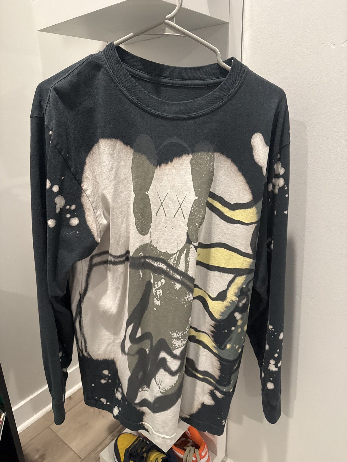Travis Scott Travis Scott Kaws Long Sleeve Size US XL / EU 56 / 4 - 1 Thumbnail
