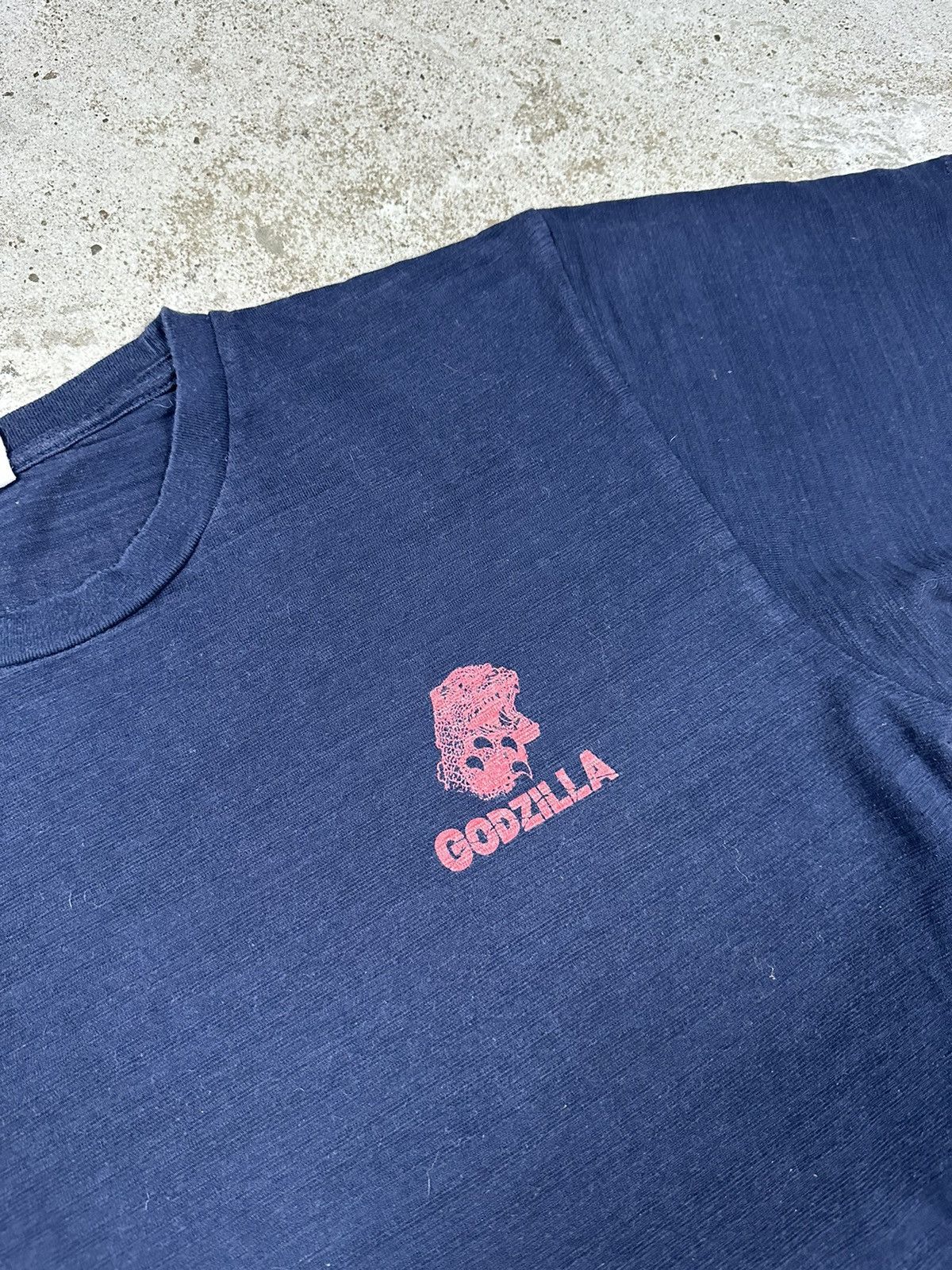 Japanese Brand × Vintage Vintage Y2K Godzilla Toho Co Navy T Shirt Tee Size US XL / EU 56 / 4 - 5 Thumbnail