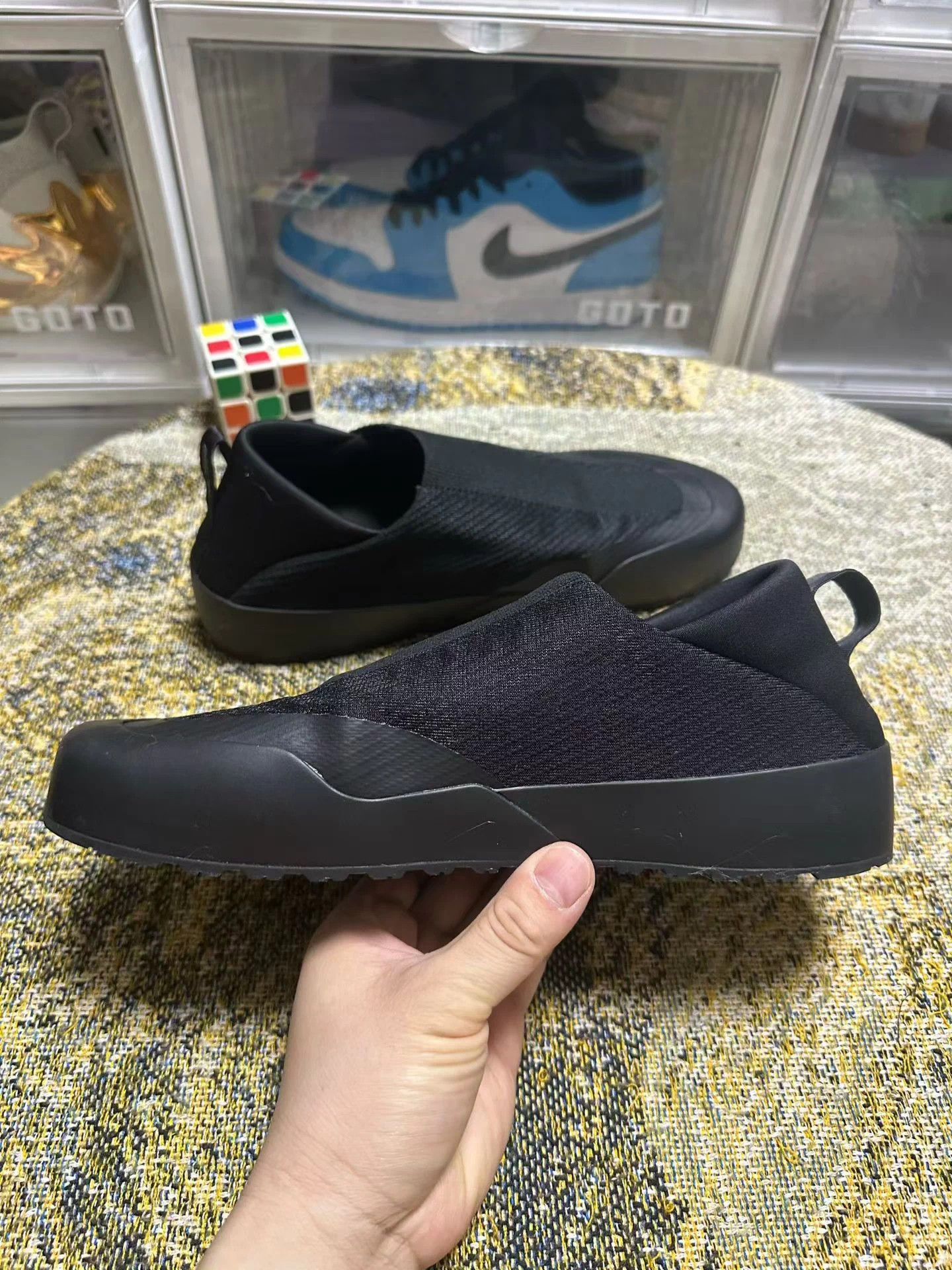 Arc'teryx Arcteryx KRAGG Men's Low Top Casual Grip Black 43 Worn once Size US 10 / EU 43 - 2 Thumbnail