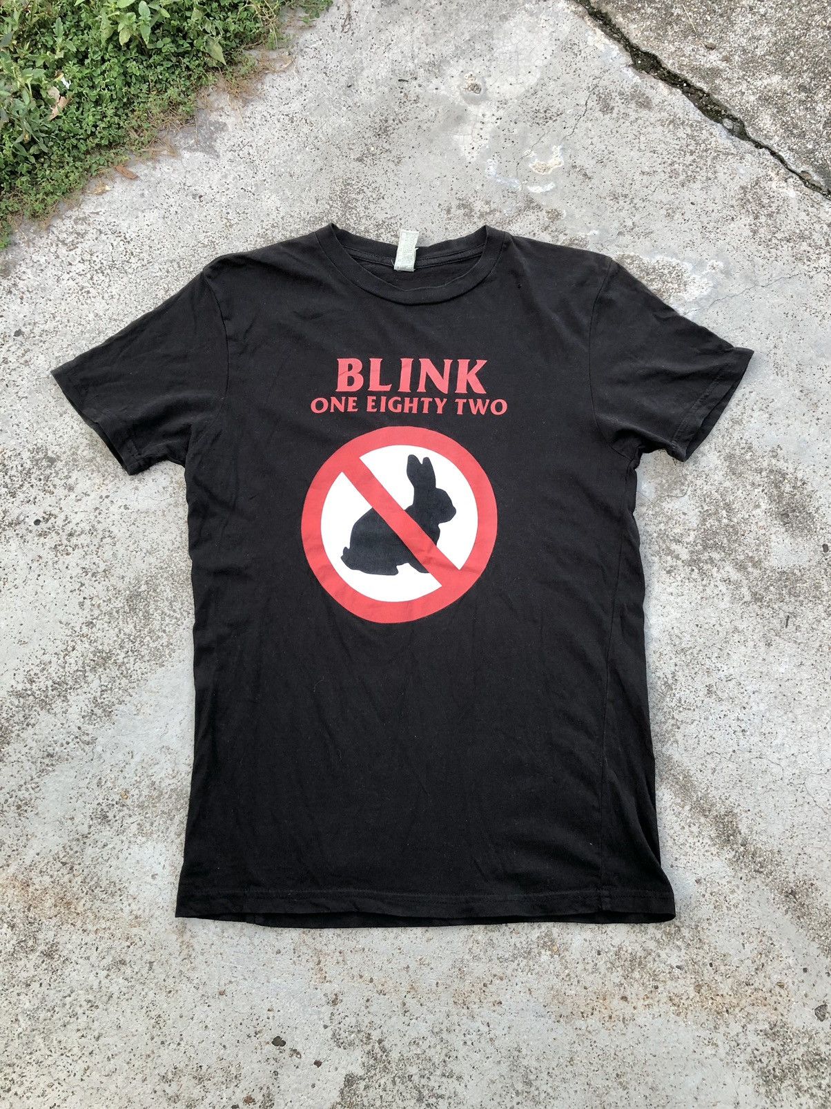 BLINK 182 BAND TEE