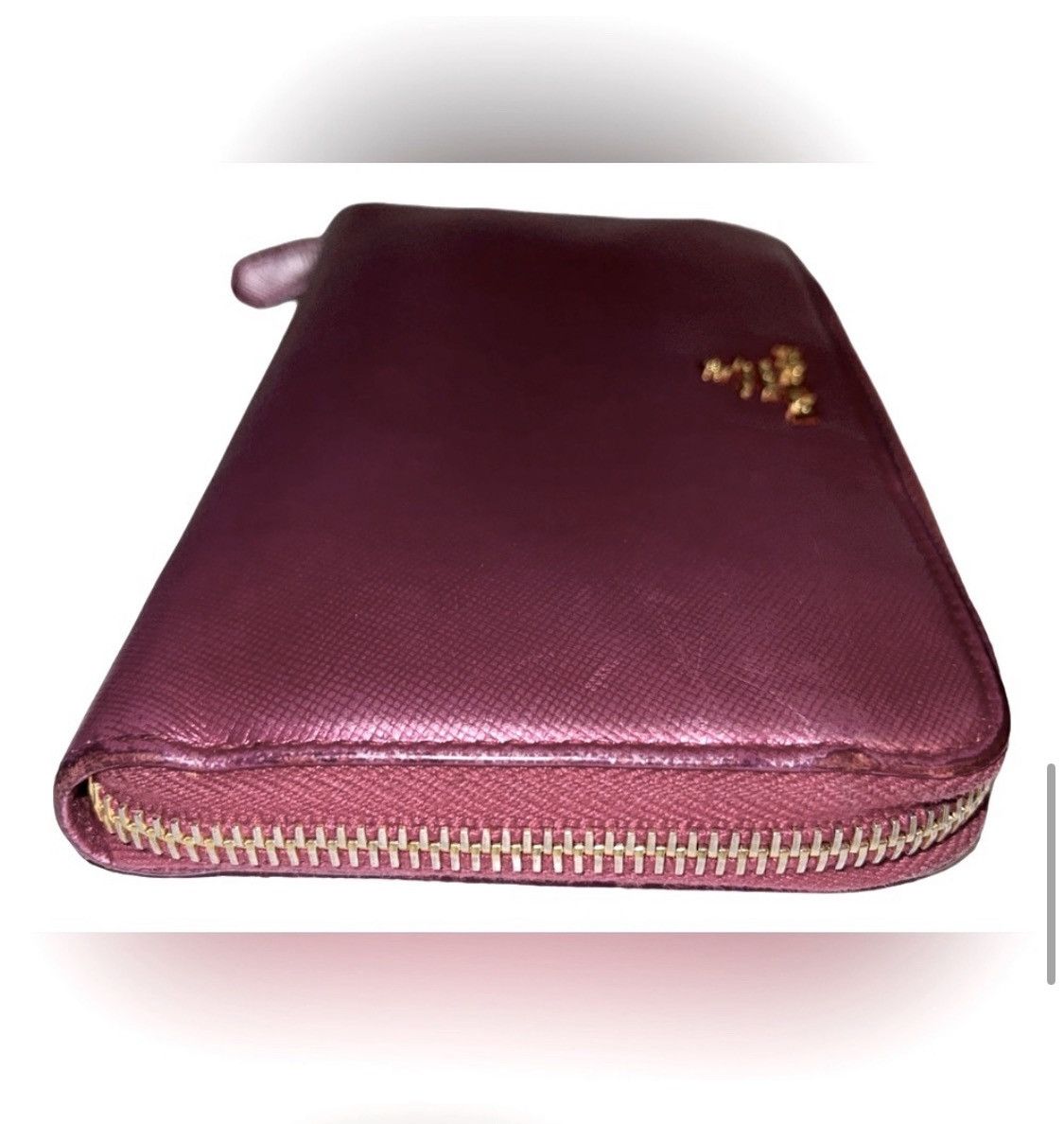 Prada **SOLD**Prada Pearlescent Pink Saffiano Leather Zip Wallet Size ONE SIZE - 9 Thumbnail