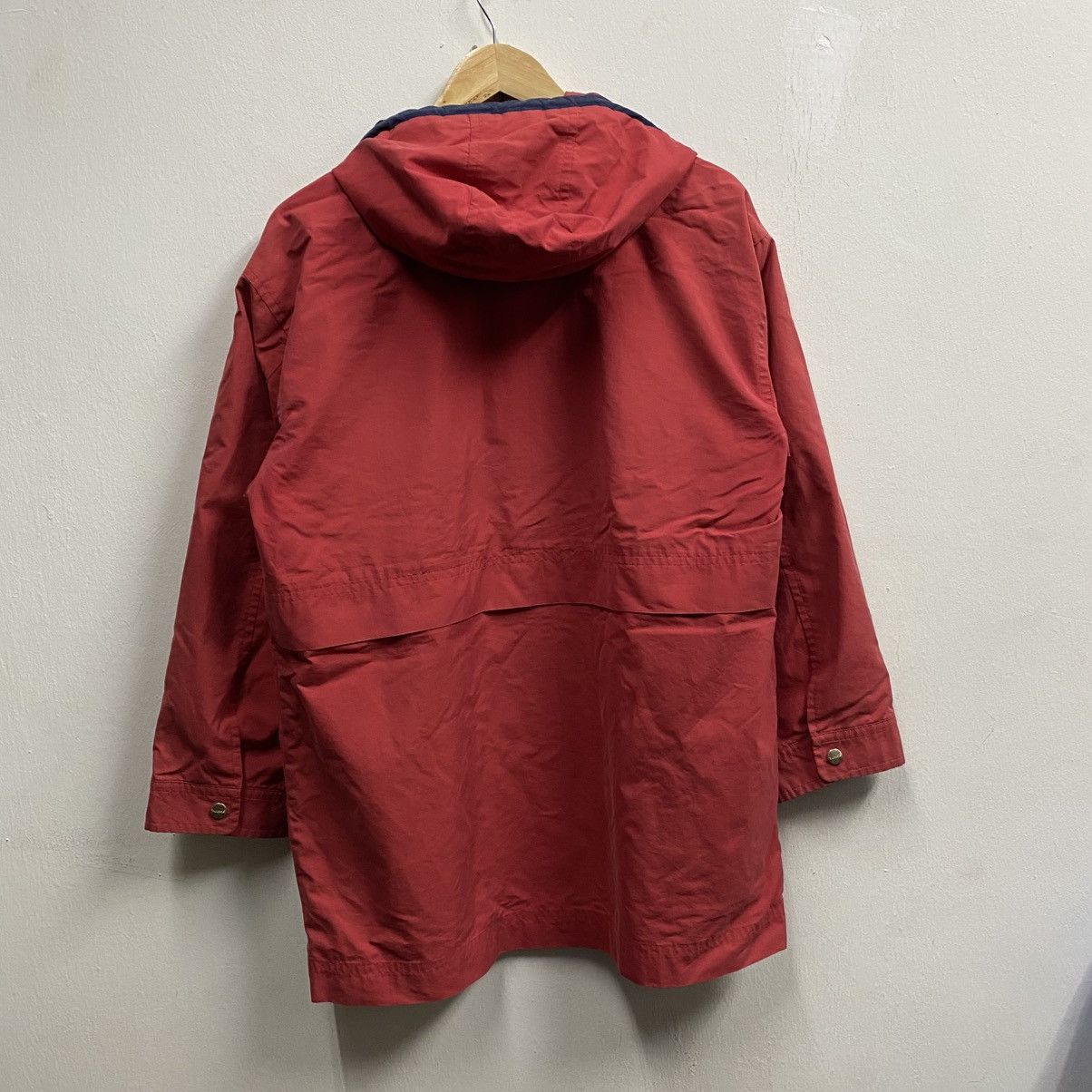 Burberry Rare Vintage Burberrys Prorsum Red Parka Jacket Hooded Size US L / EU 52-54 / 3 - 2 Thumbnail